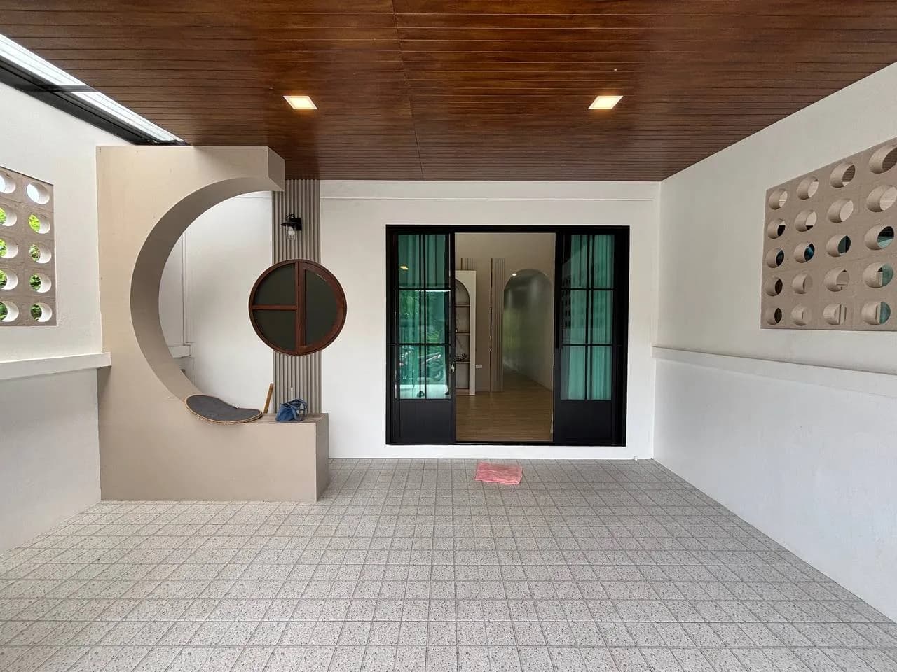 3 bedroom property for rent - photo 3
