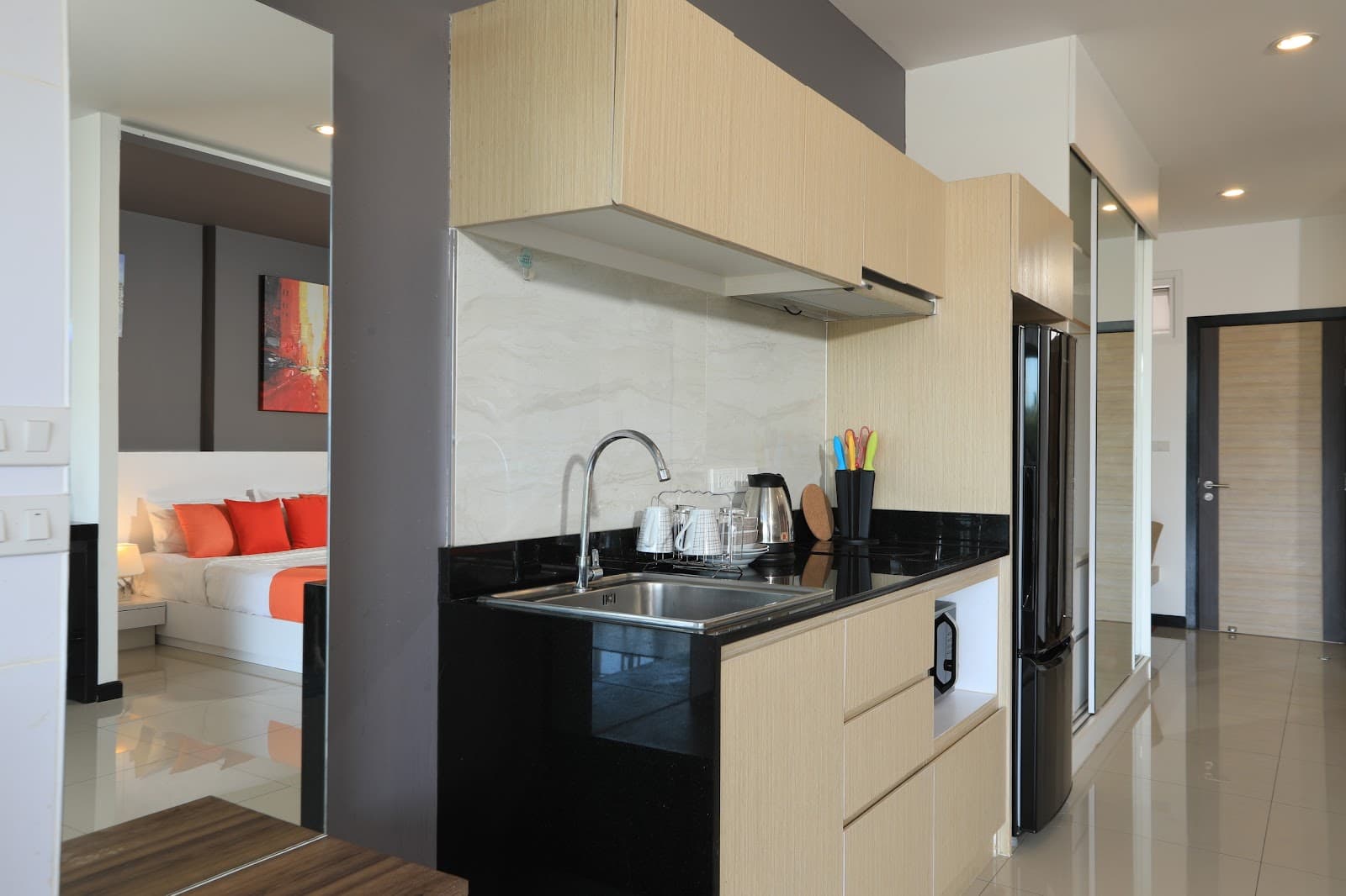1 Bed Condo, Nai Harn Beach Condo - photo 2