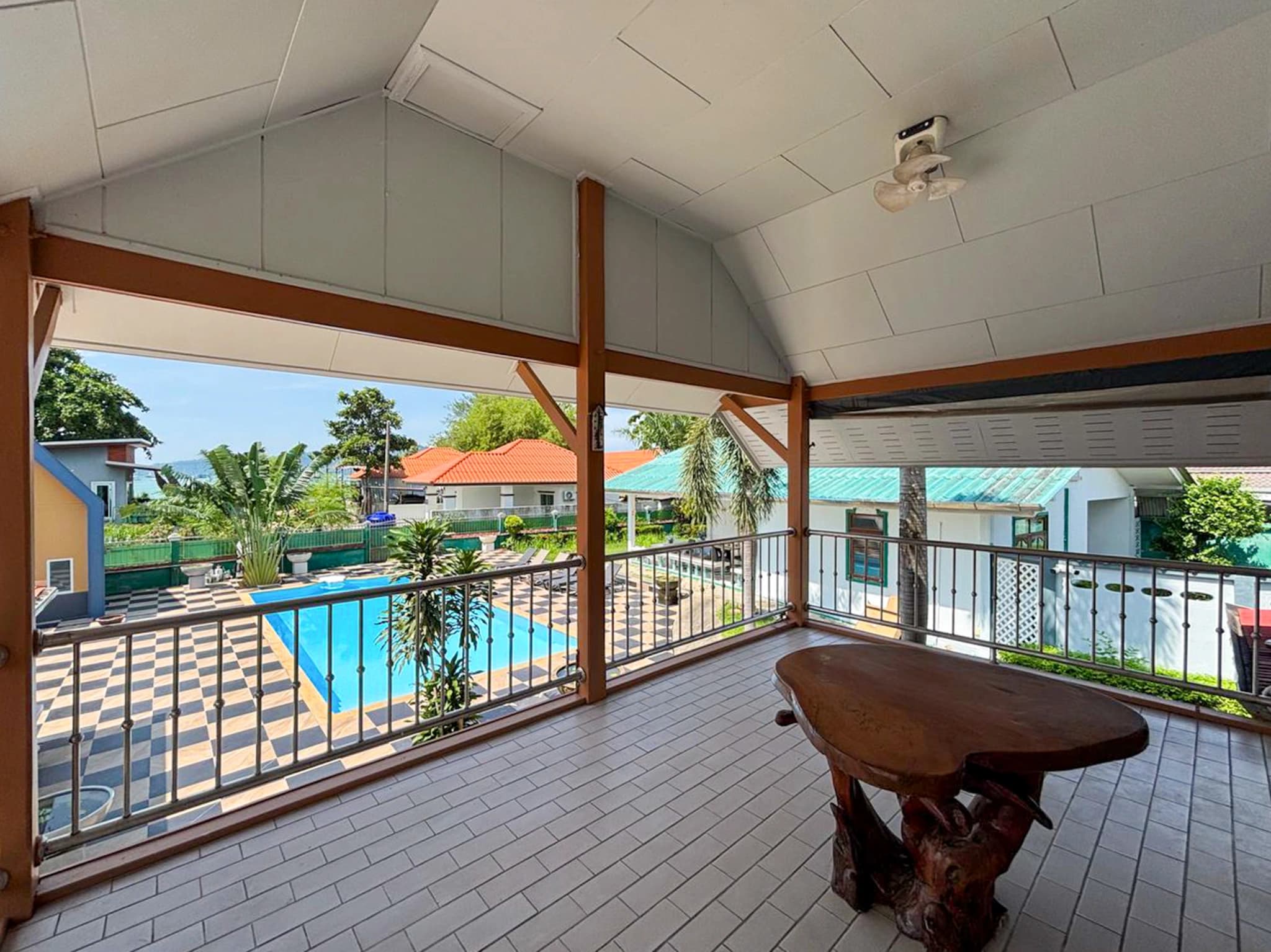 3 bedroom property for rent Private Chalong House x3