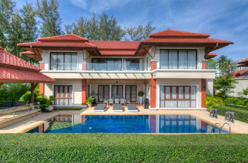 5 Beds Villa, Laguna Waters