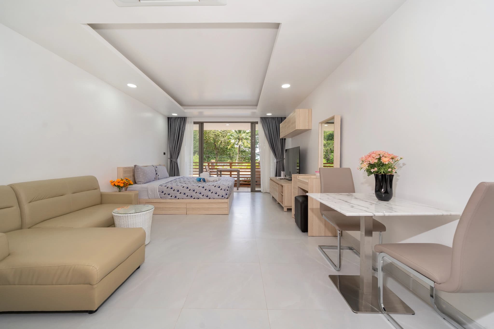 Condo, Nakalay Palm - photo 3
