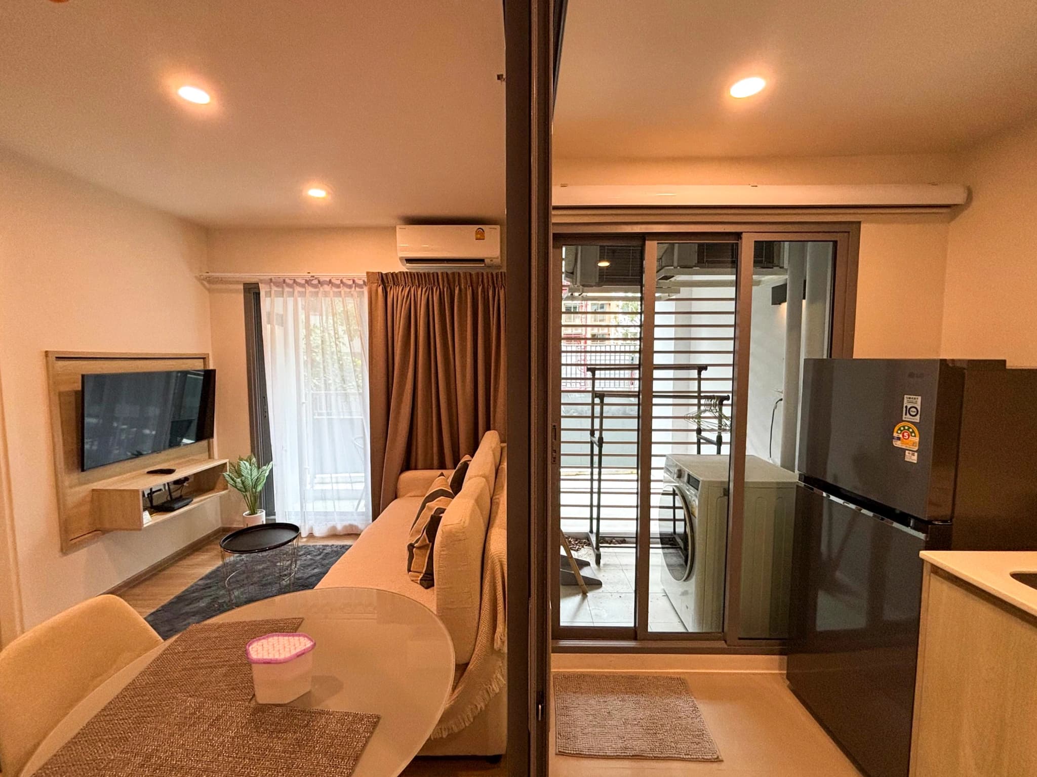 1 bedroom condo for rent Phyll Central - photo 2