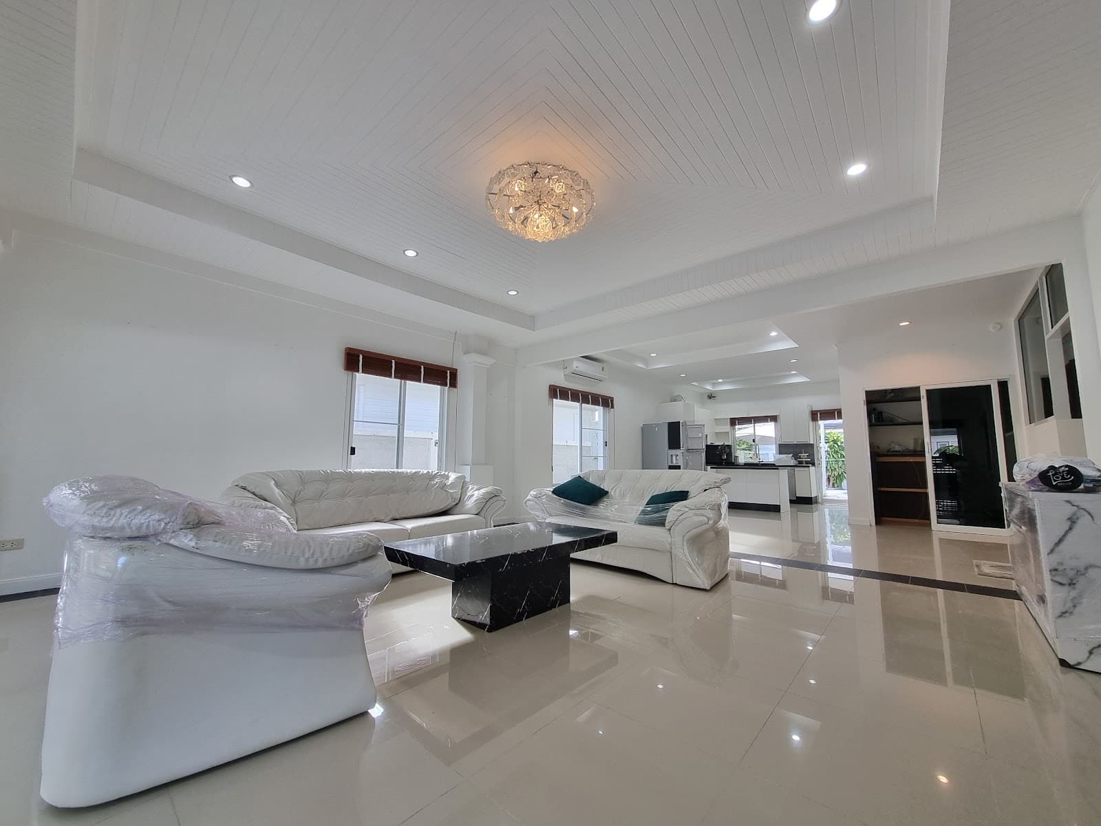 5 Beds Villa, Permsap Villa - photo 3