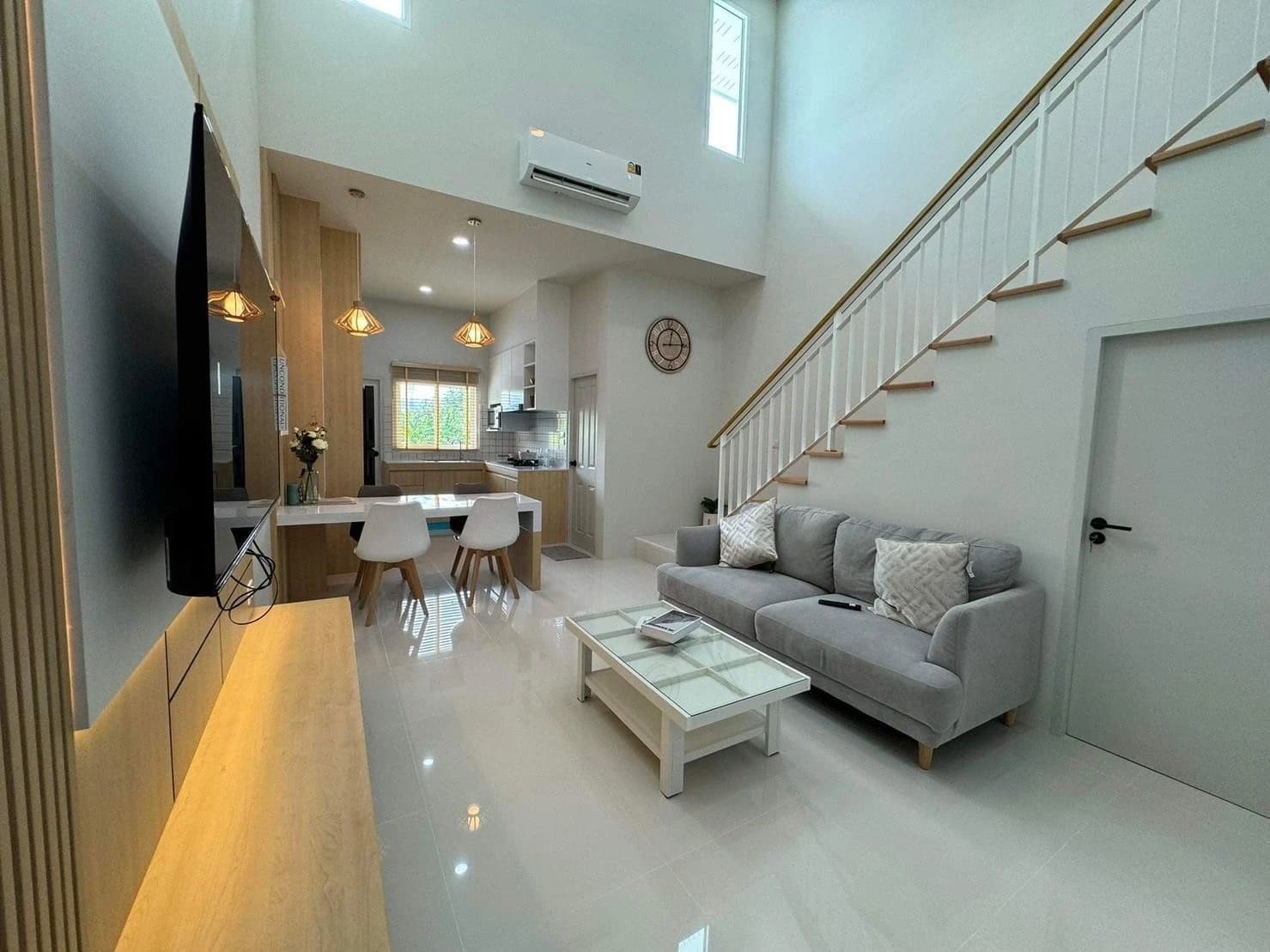 2 bedroom house for rent Modern Life Si Sunthon - photo 4