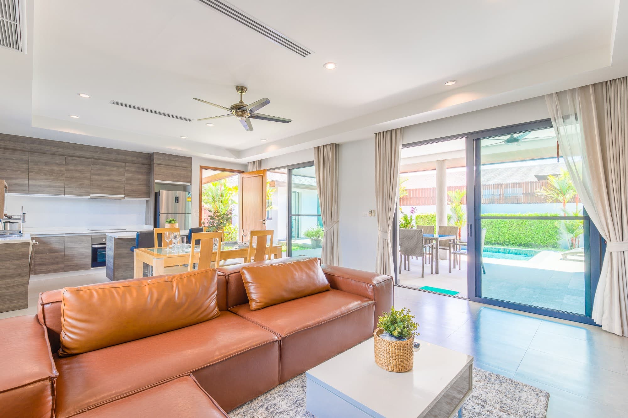 3BR Villa in The S Villas - photo 3