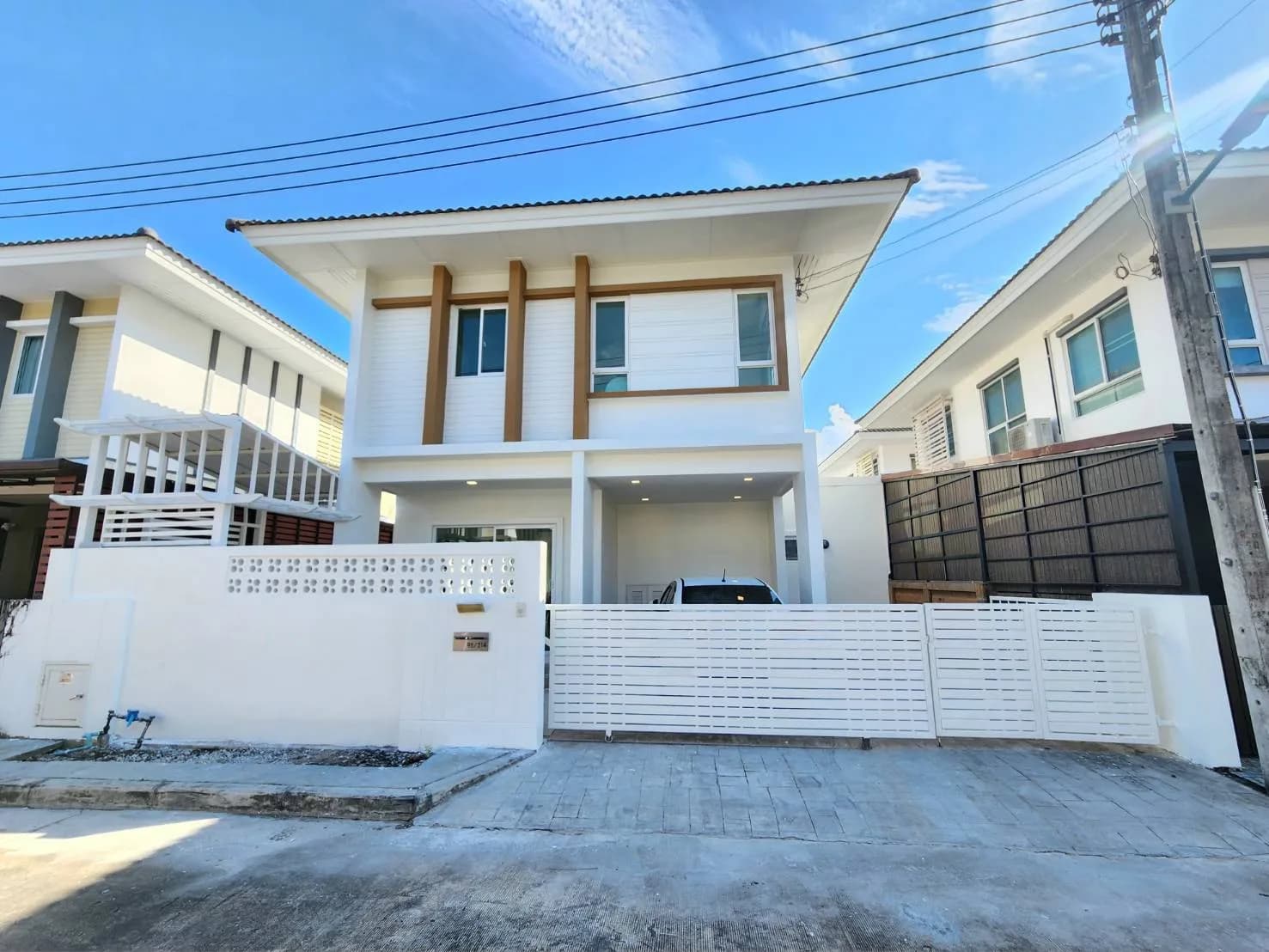 3 Beds House, Habitia