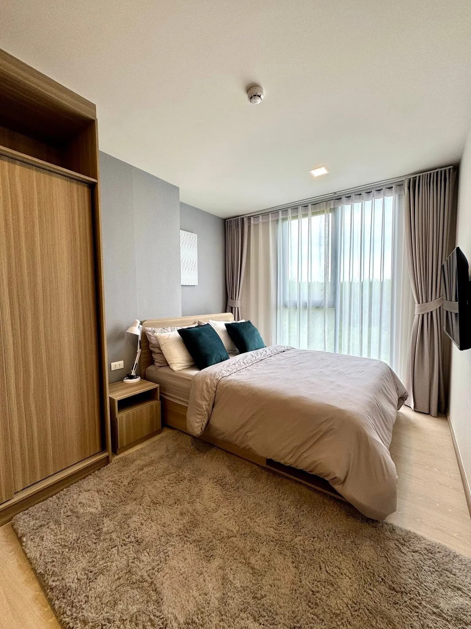 2 Beds Condo, The Base Rise - photo 5