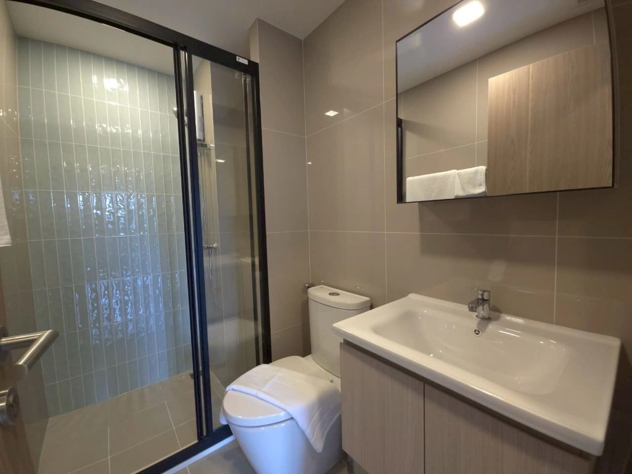 1 Bed Condo, The Base Bukit - photo 5