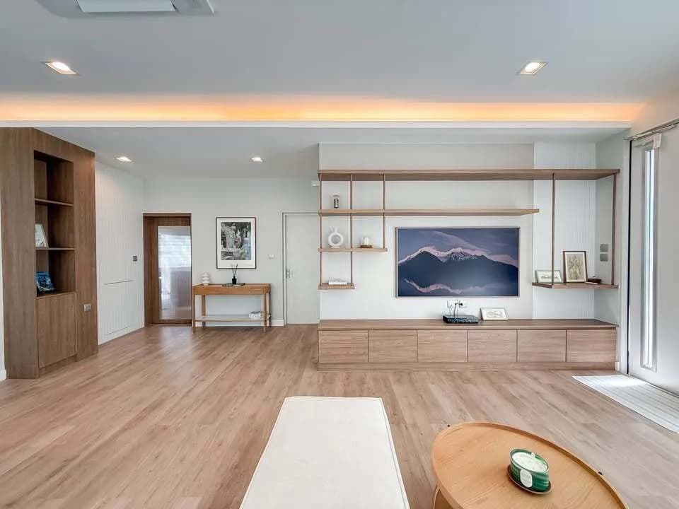 3 bedroom house for rent Siwalee Rasada - photo 2