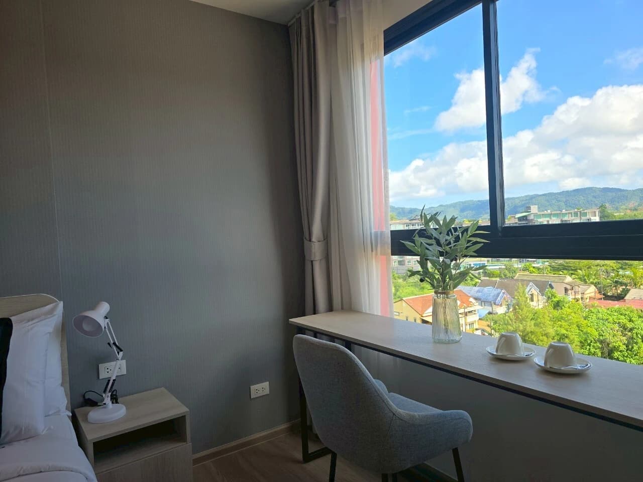 1 Bed Condo, The Base Bukit - photo 2