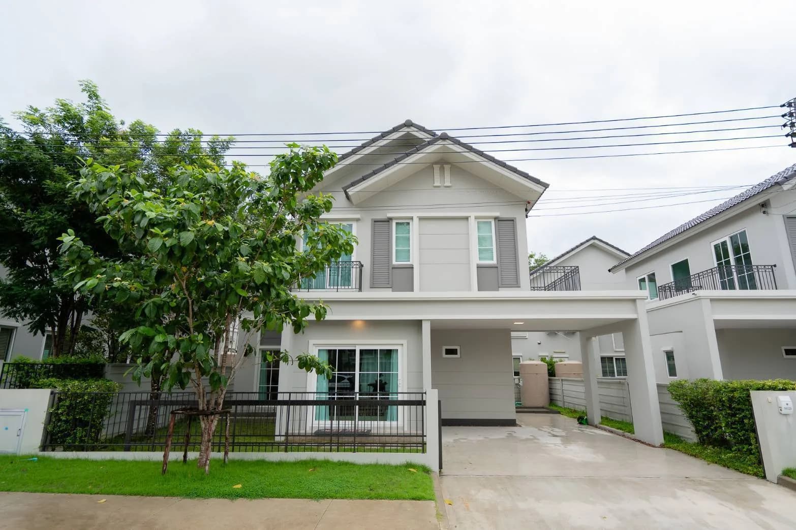 4 Beds Villa, Anasiri Paklok