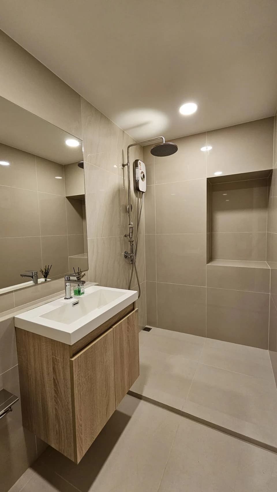 Studio condo for rent The Cube Amaze - photo 5