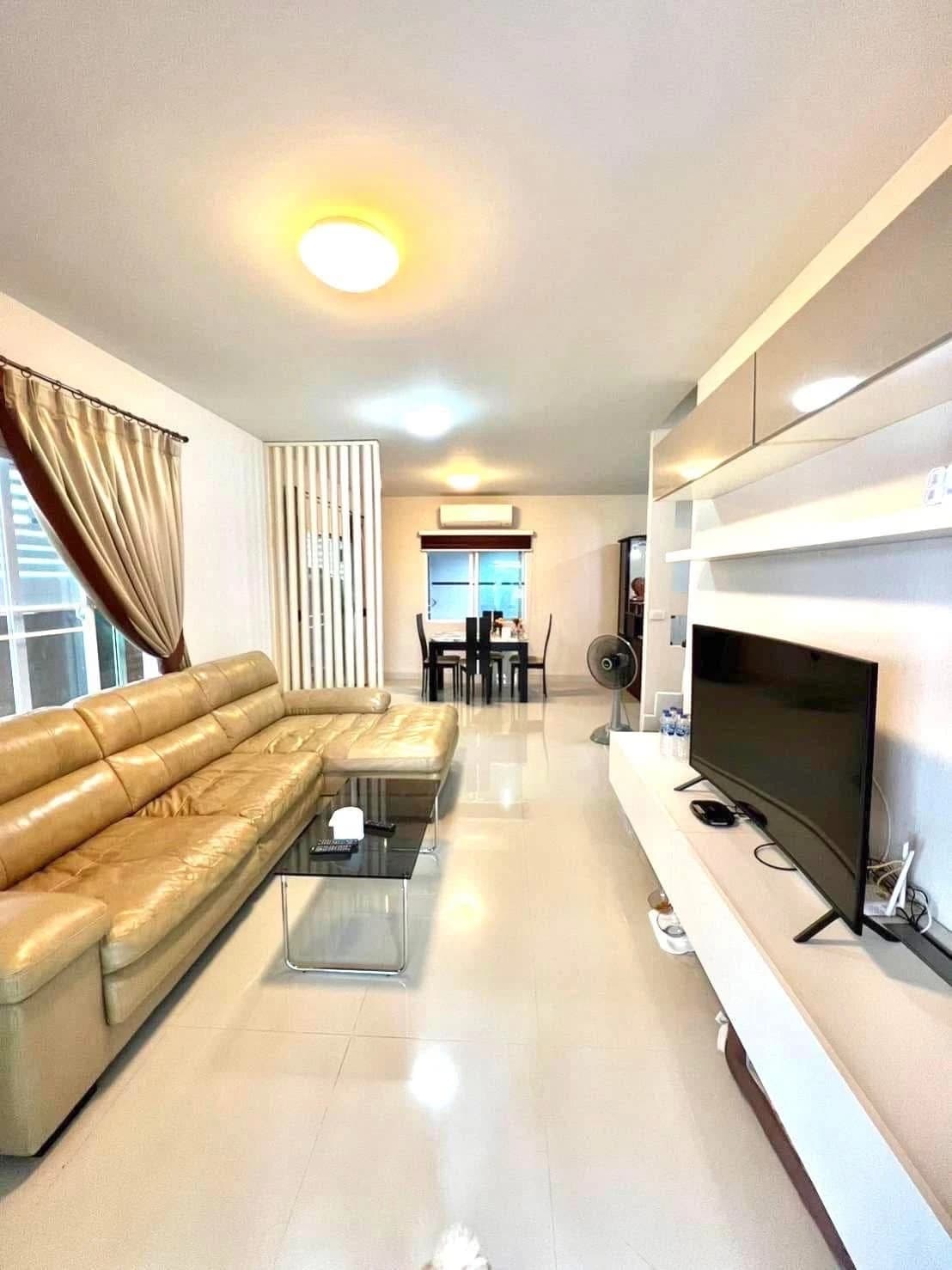 3 Beds House, Habita - photo 2