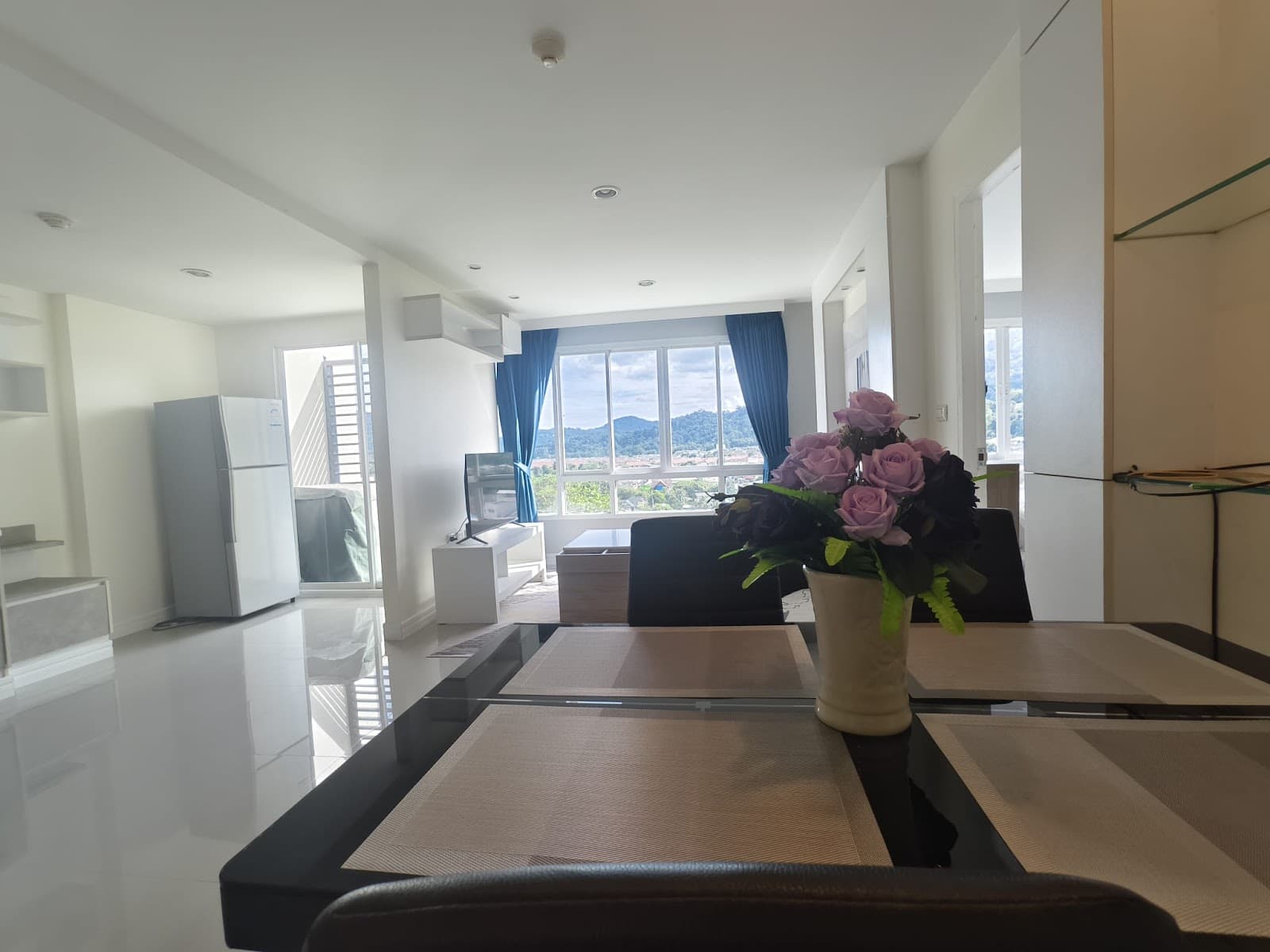 2 Beds Condo, Plus 2 Condo - photo 2