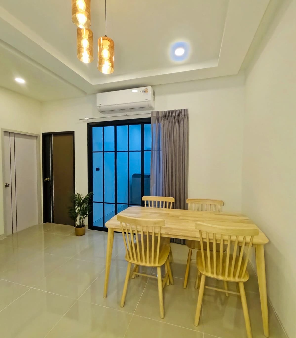 3 bedroom house for rent Chok Thip Villa - photo 4