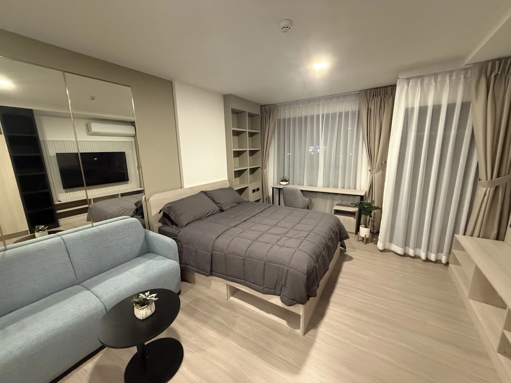 Studio condo for rent The Base Bukit - photo 2