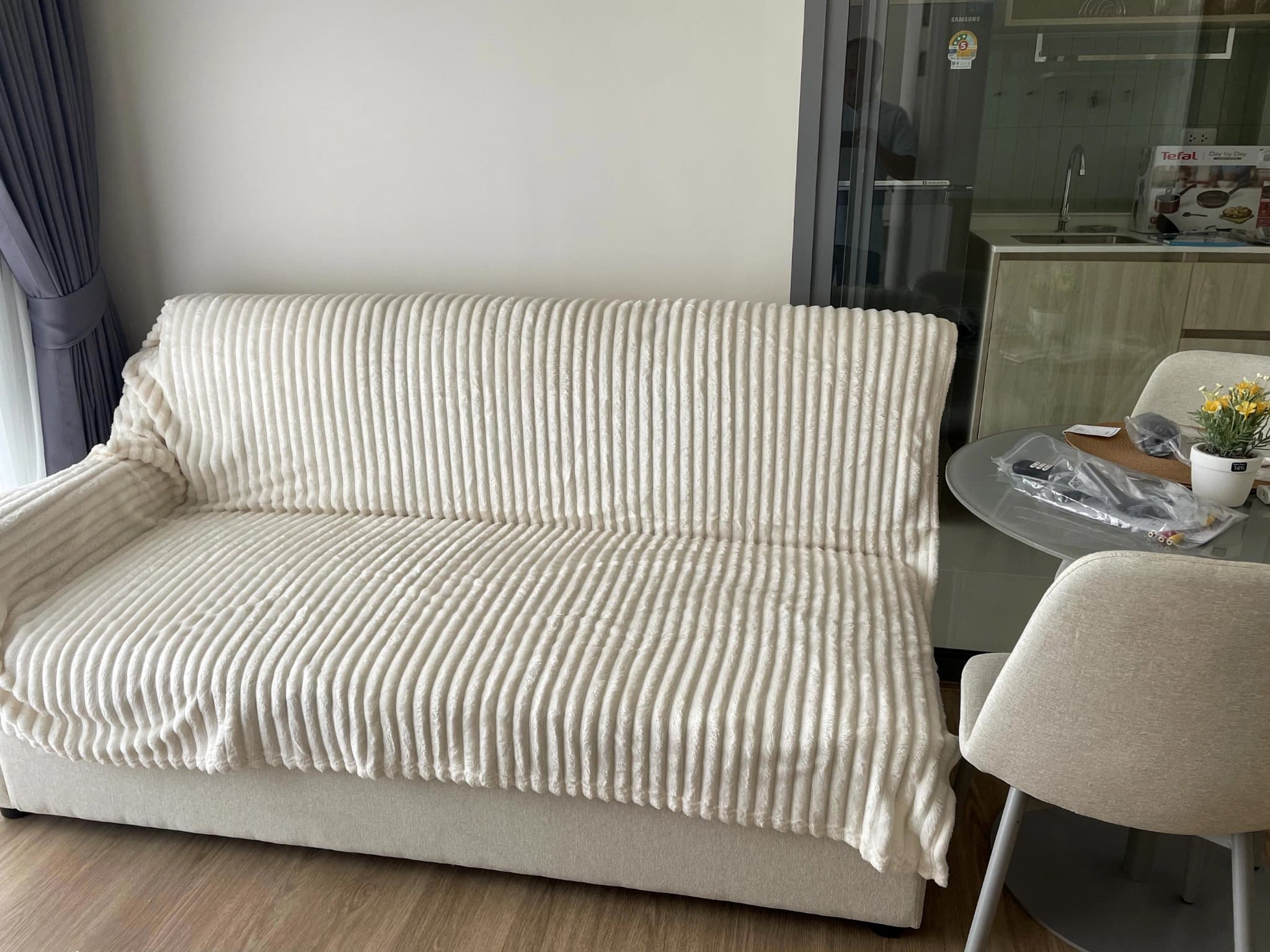 1 Bed Condo, Phyll Central - photo 5