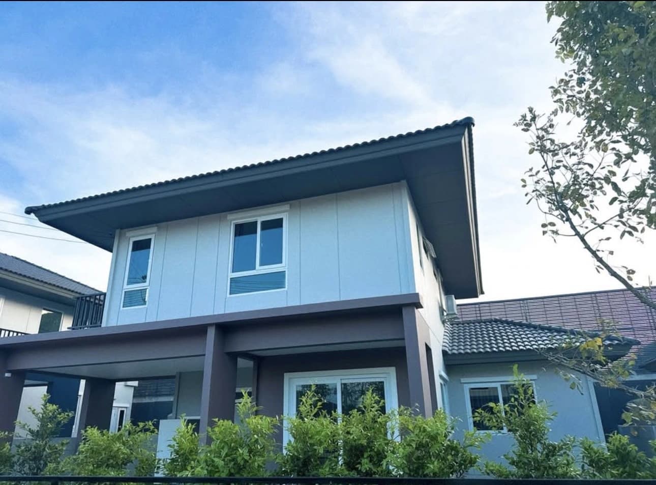 4 Beds House, Saransiri