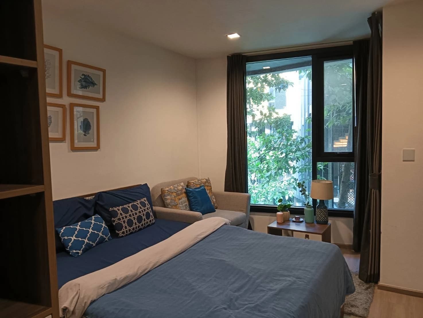Condo, The Base Central