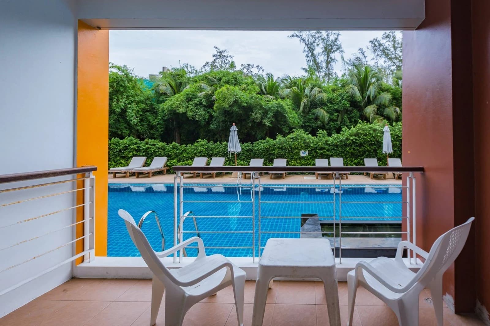 2 Beds Condo, Seaview Resotel - photo 2
