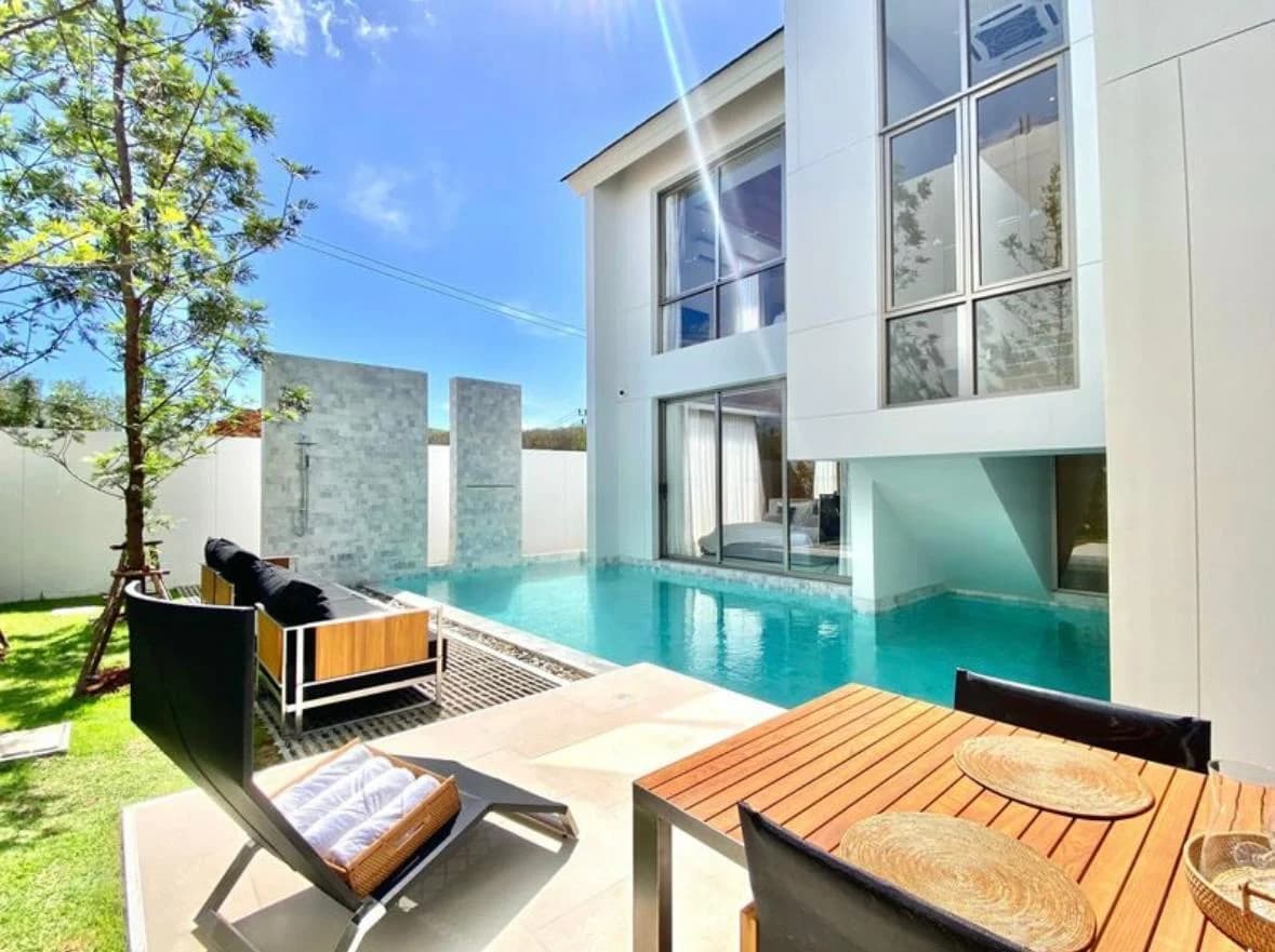 3 bedroom villa for rent LuxPride by Wallaya Villas