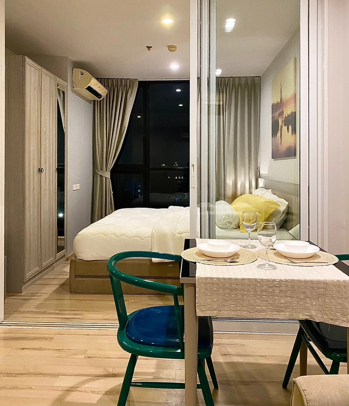 1 bedroom condo for rent The Base Height - photo 2