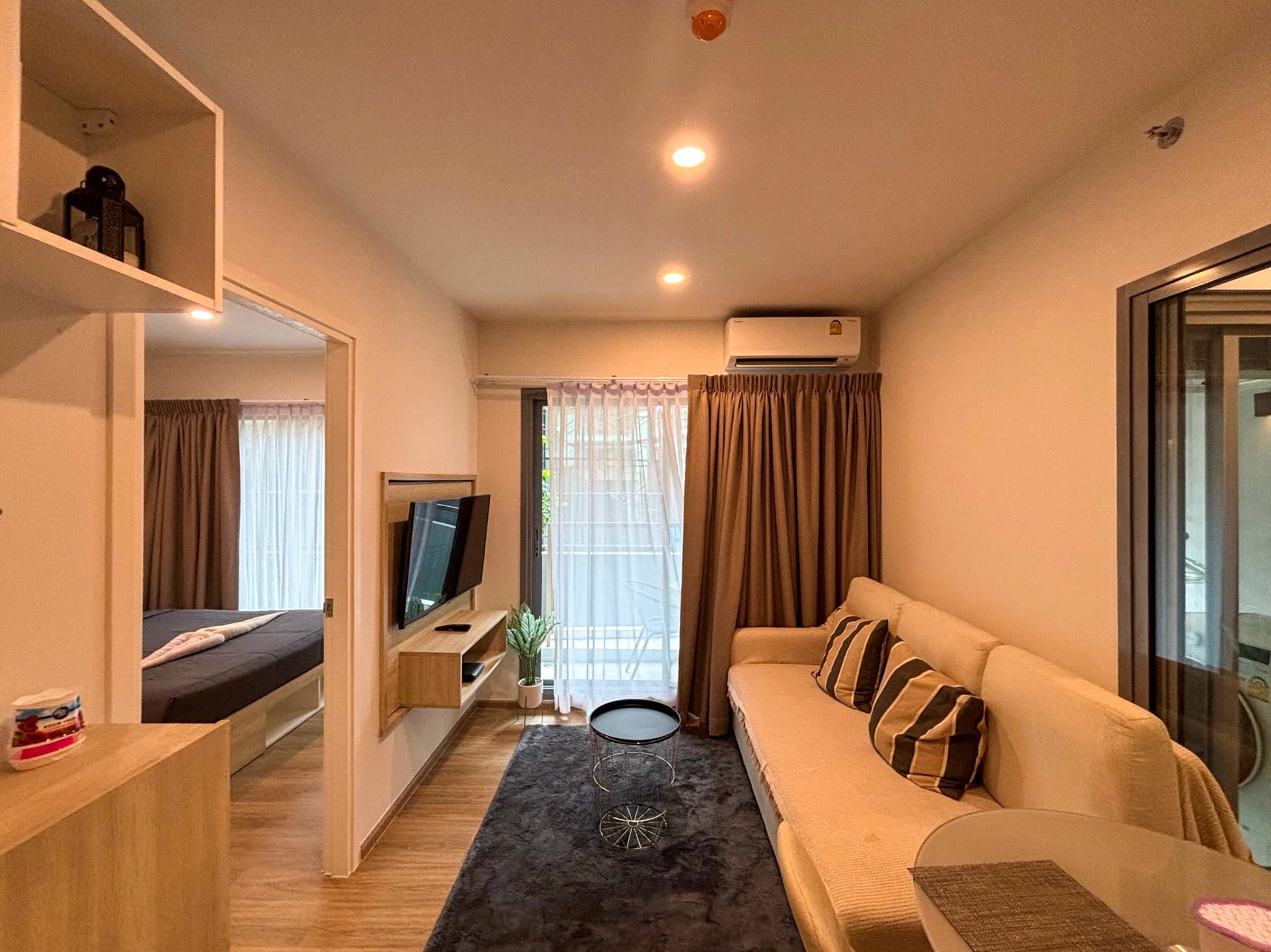 1 bedroom condo for rent Phyll Central - photo 3