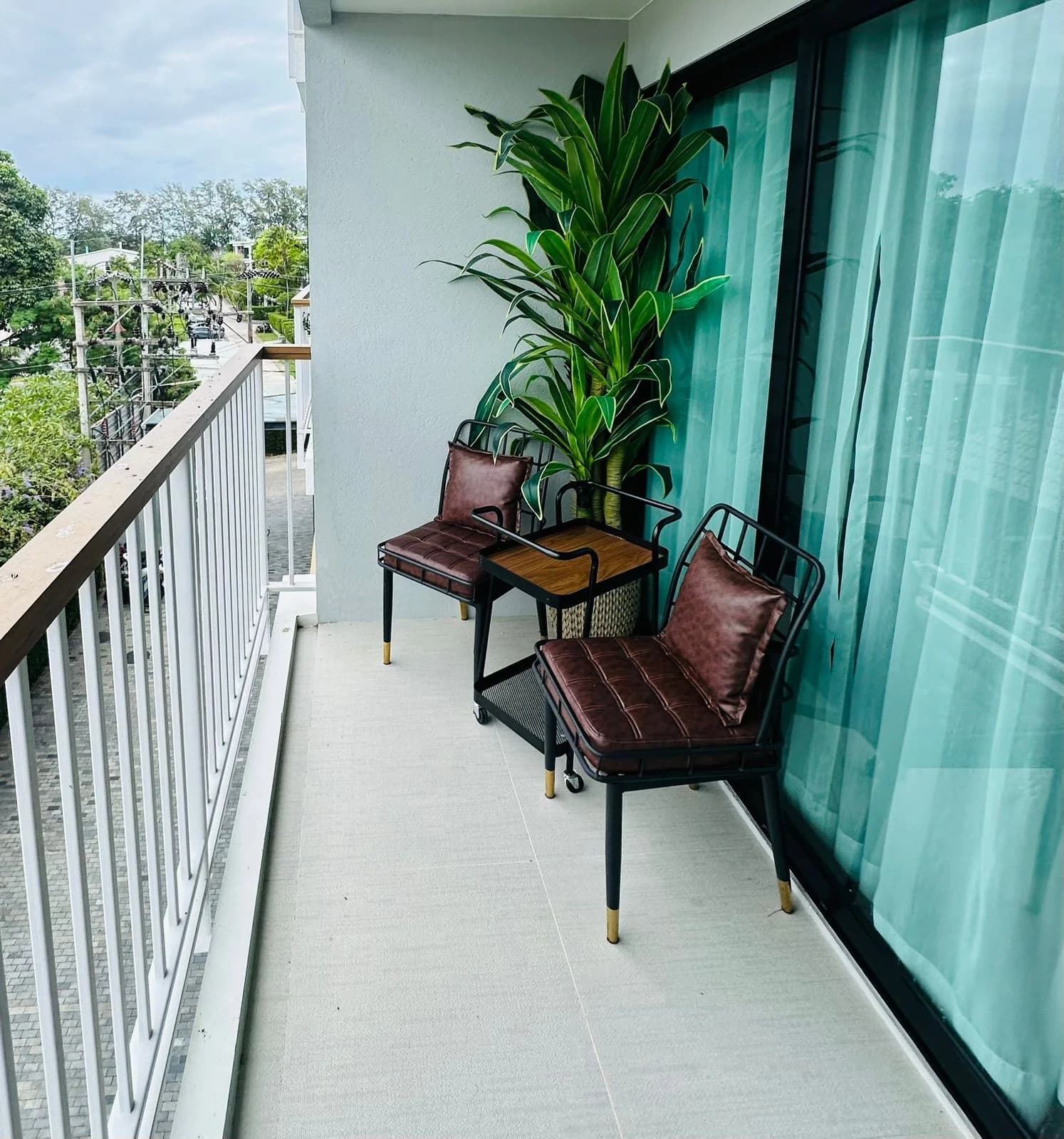 1 Bed Condo, Title V - photo 3