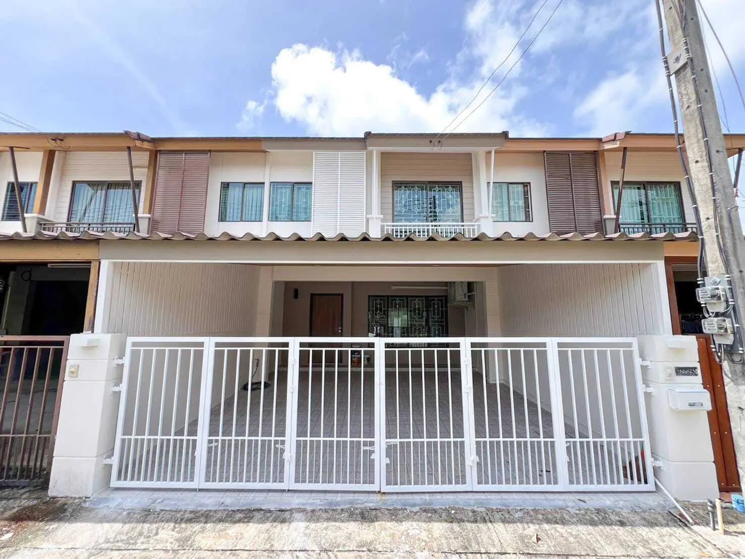 3 Beds House, Pruksa Ville