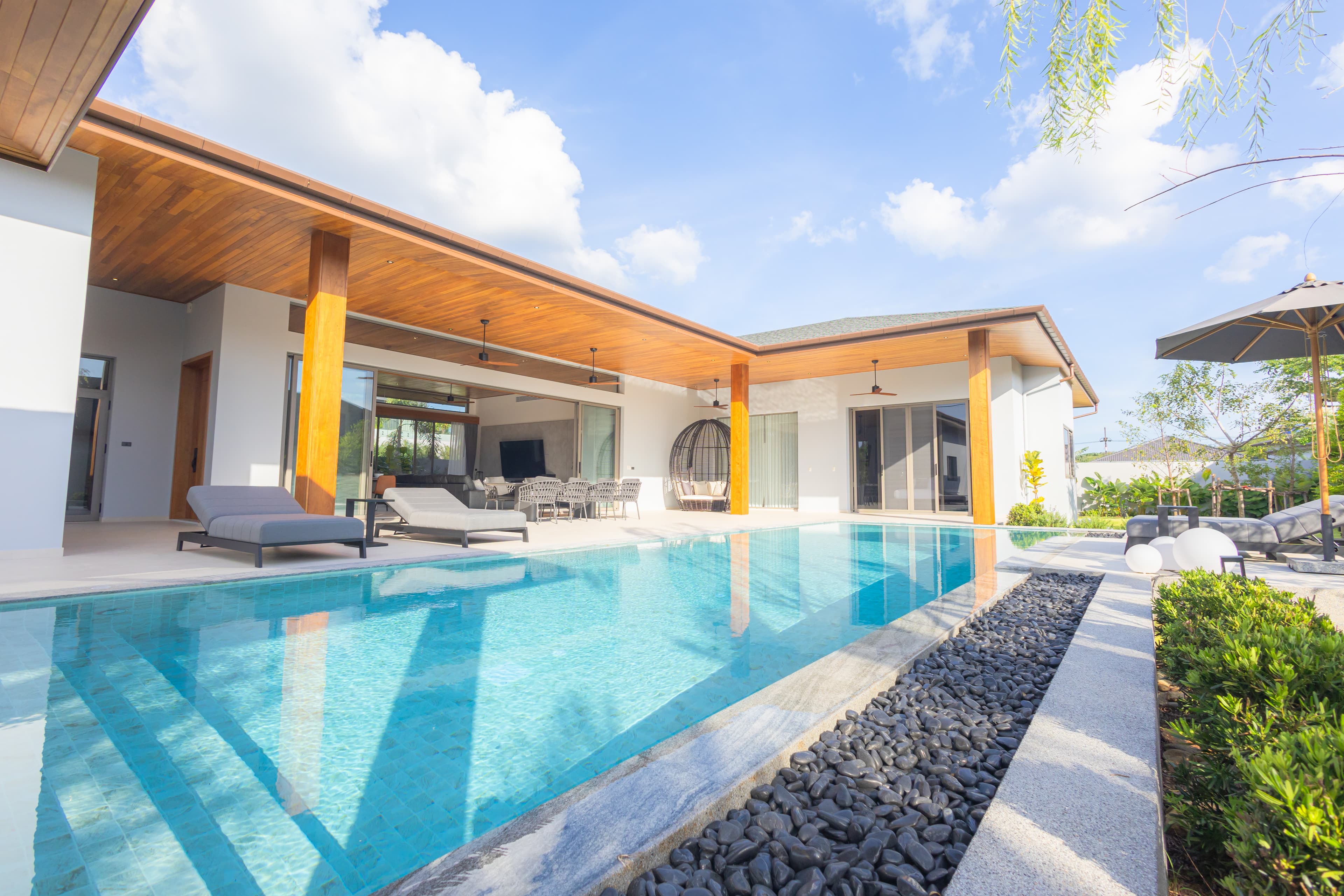 4BR Villa/House in The S Villas - photo 2