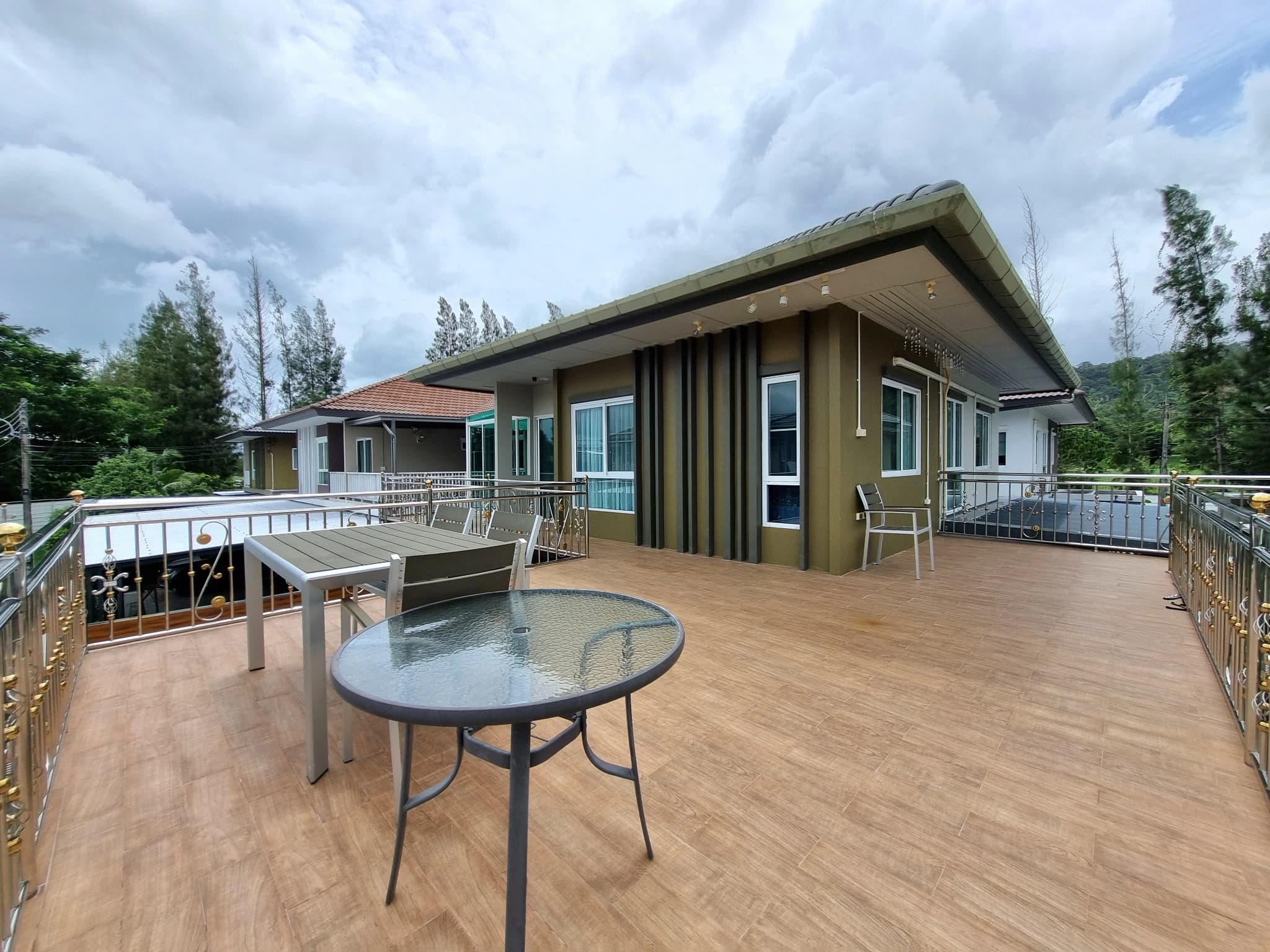 4 Beds Villa, Saransiri - photo 3