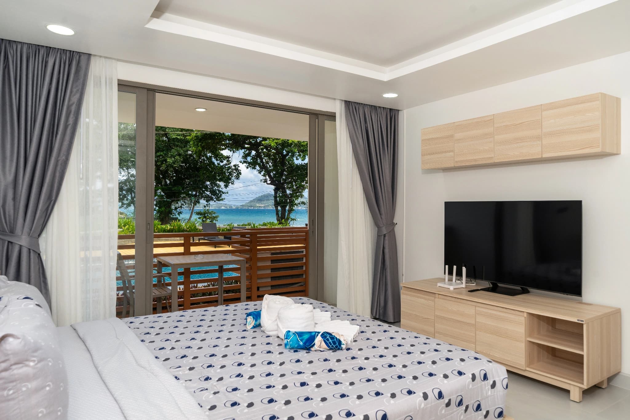 Condo, Nakalay Palm
