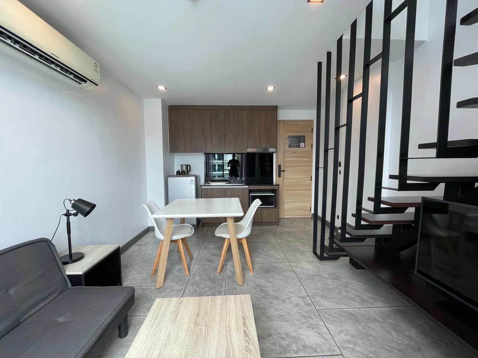 1 Bed Condo, Utopia Loft - photo 3