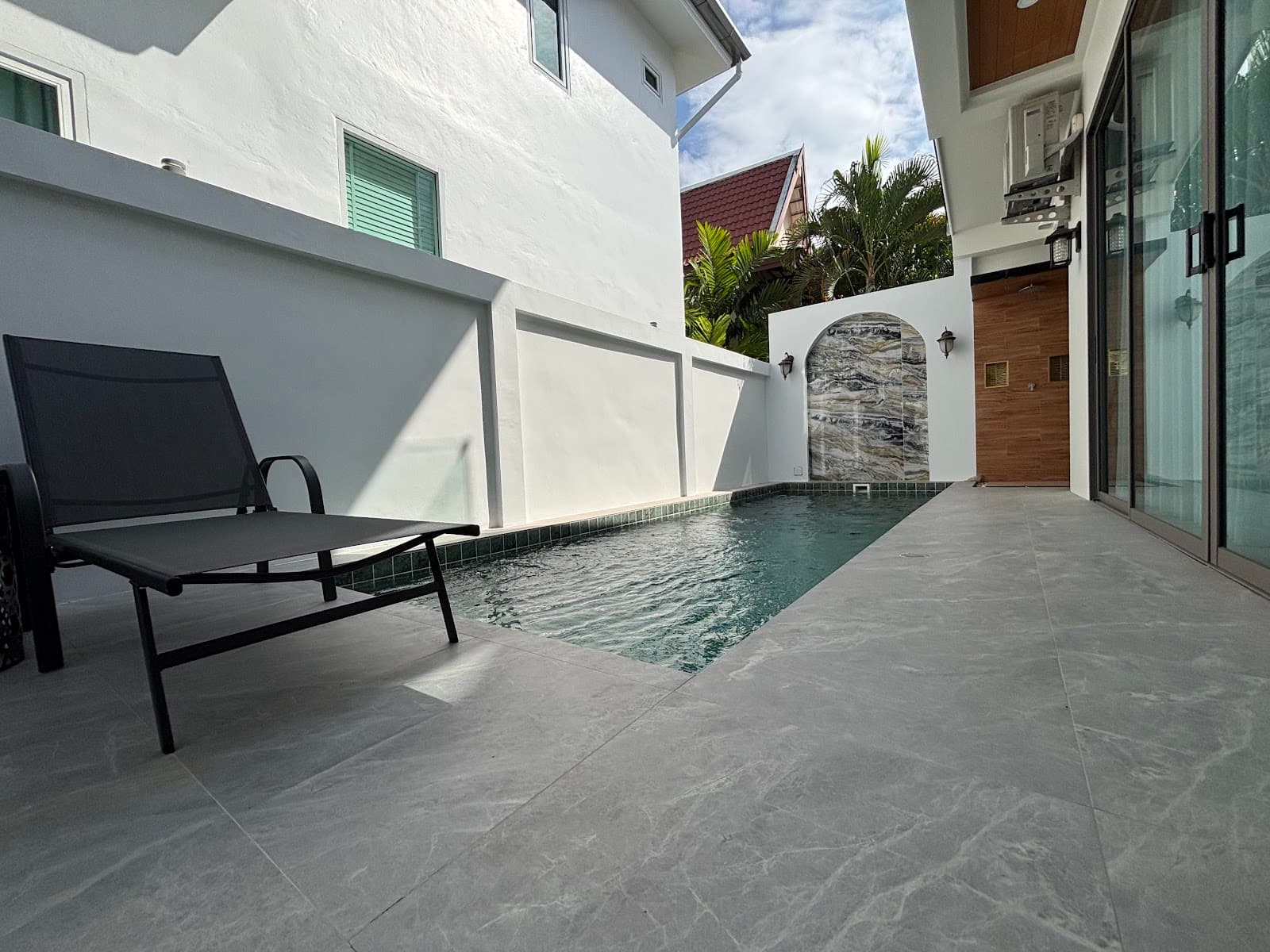 3 Beds Villa in Rawai - photo 2