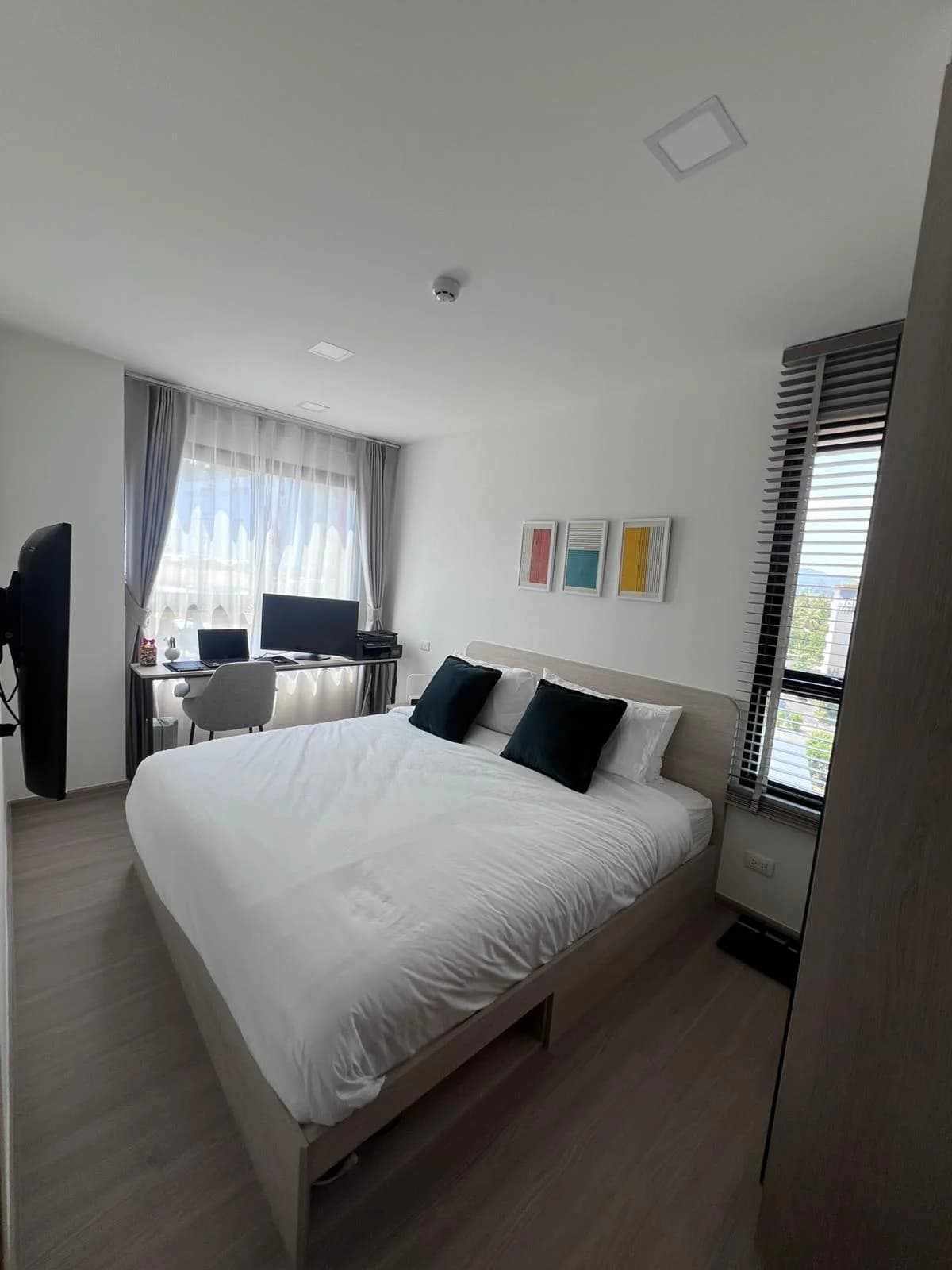 2 bedroom condo for rent THE BASE Bukit - photo 5