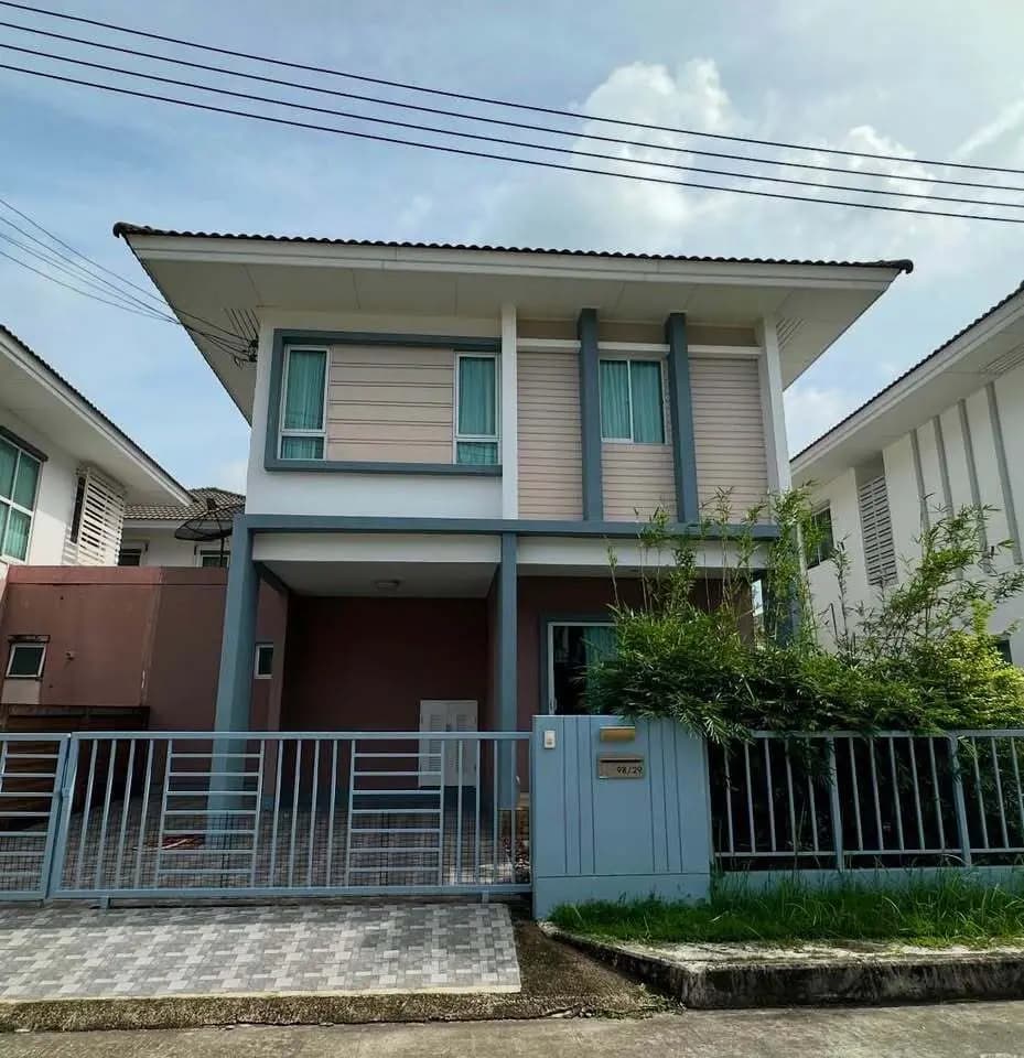 3 Beds House, Habitia