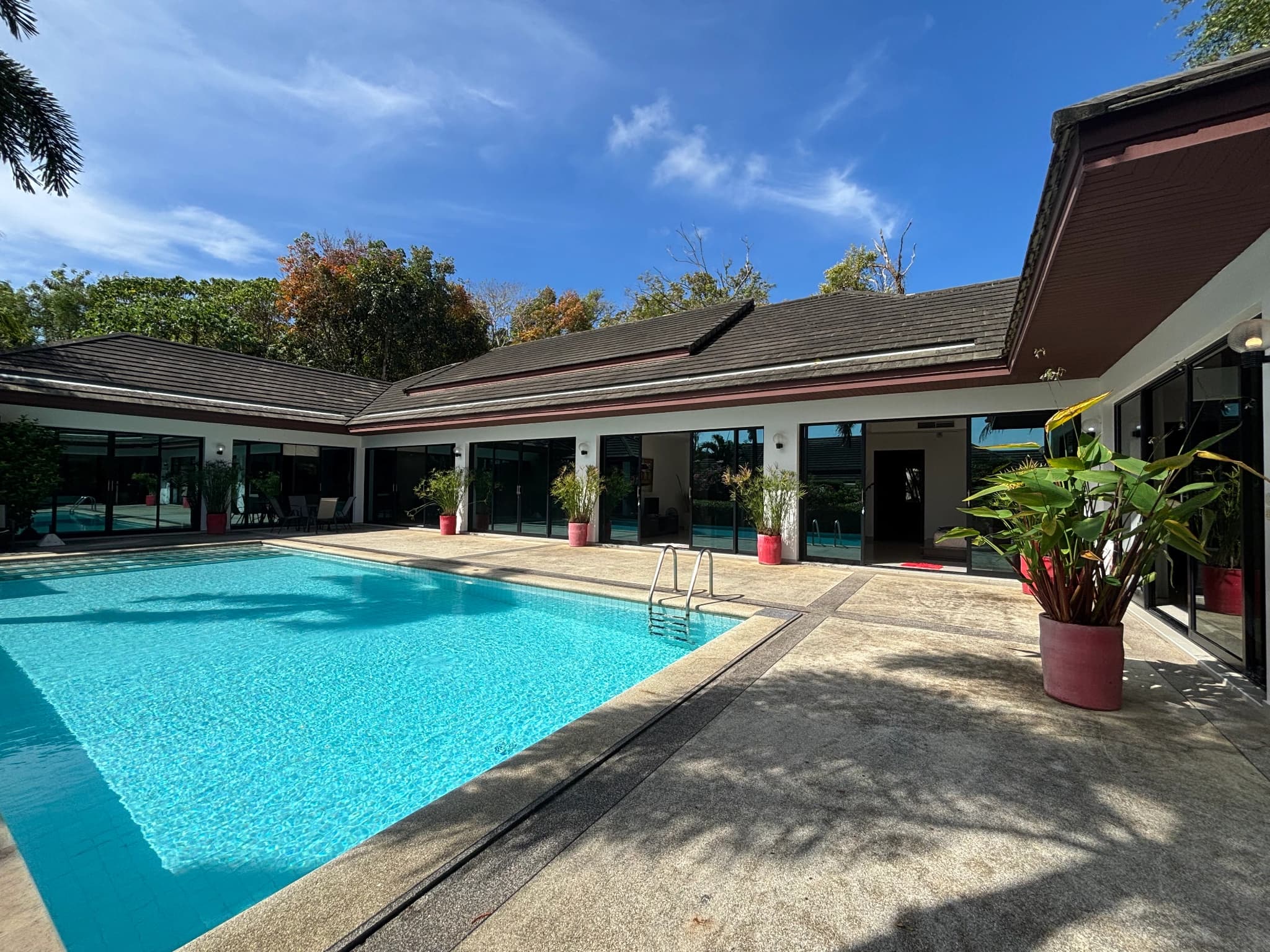 4 Beds Villa, Claude - photo 3