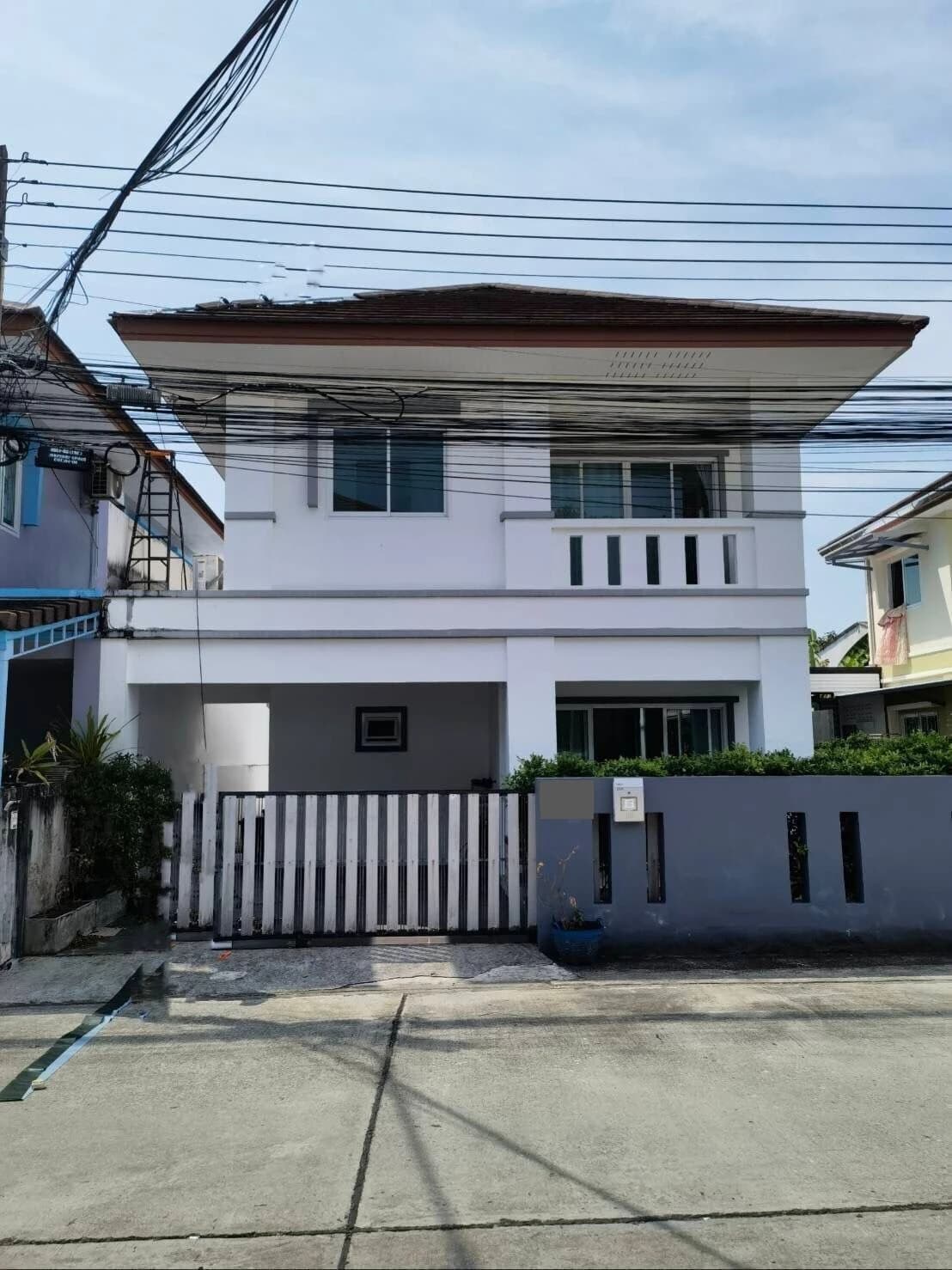 Baan Chanakan Phuket Town