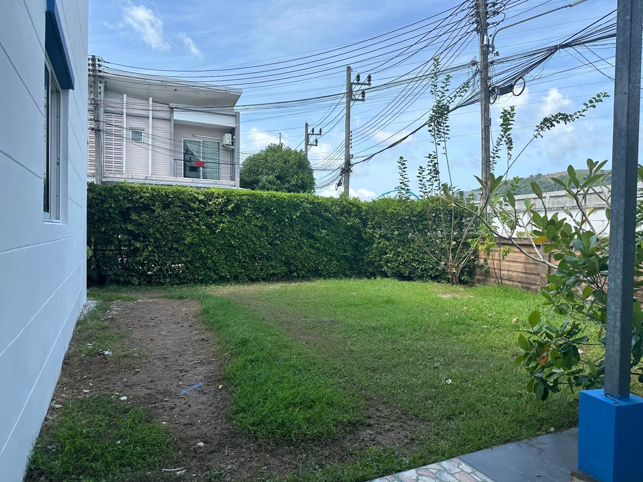 3 Beds House, Habitown