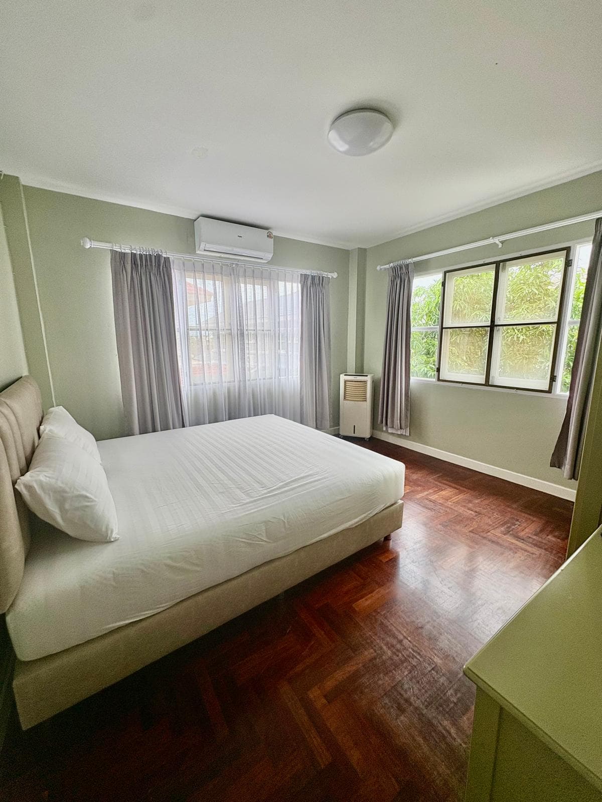 4 Beds Villa in Chalong - photo 5