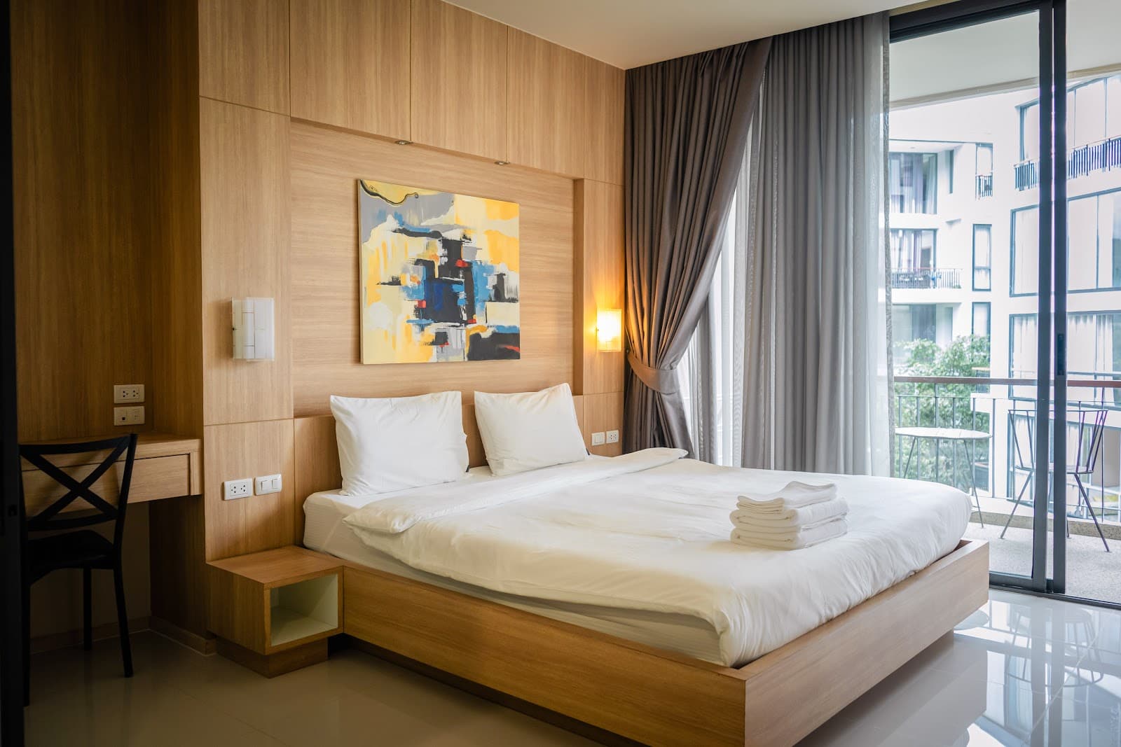 1 Bed Condo, Icon Park - photo 4