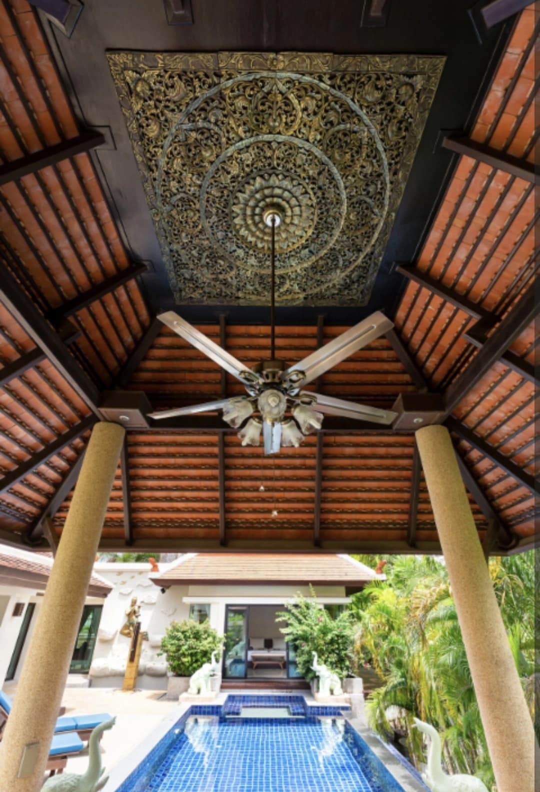 3 Beds Villa, Nai Harn Baan Bua - photo 2
