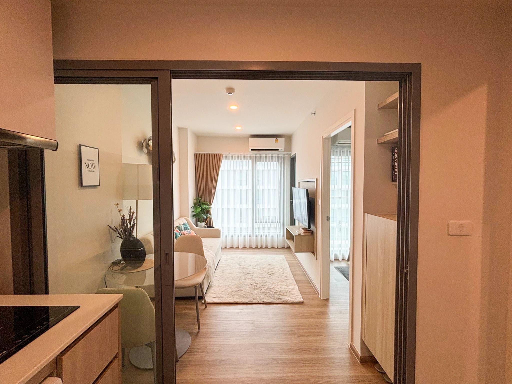 1 bedroom condo for rent Phyll Central - photo 3