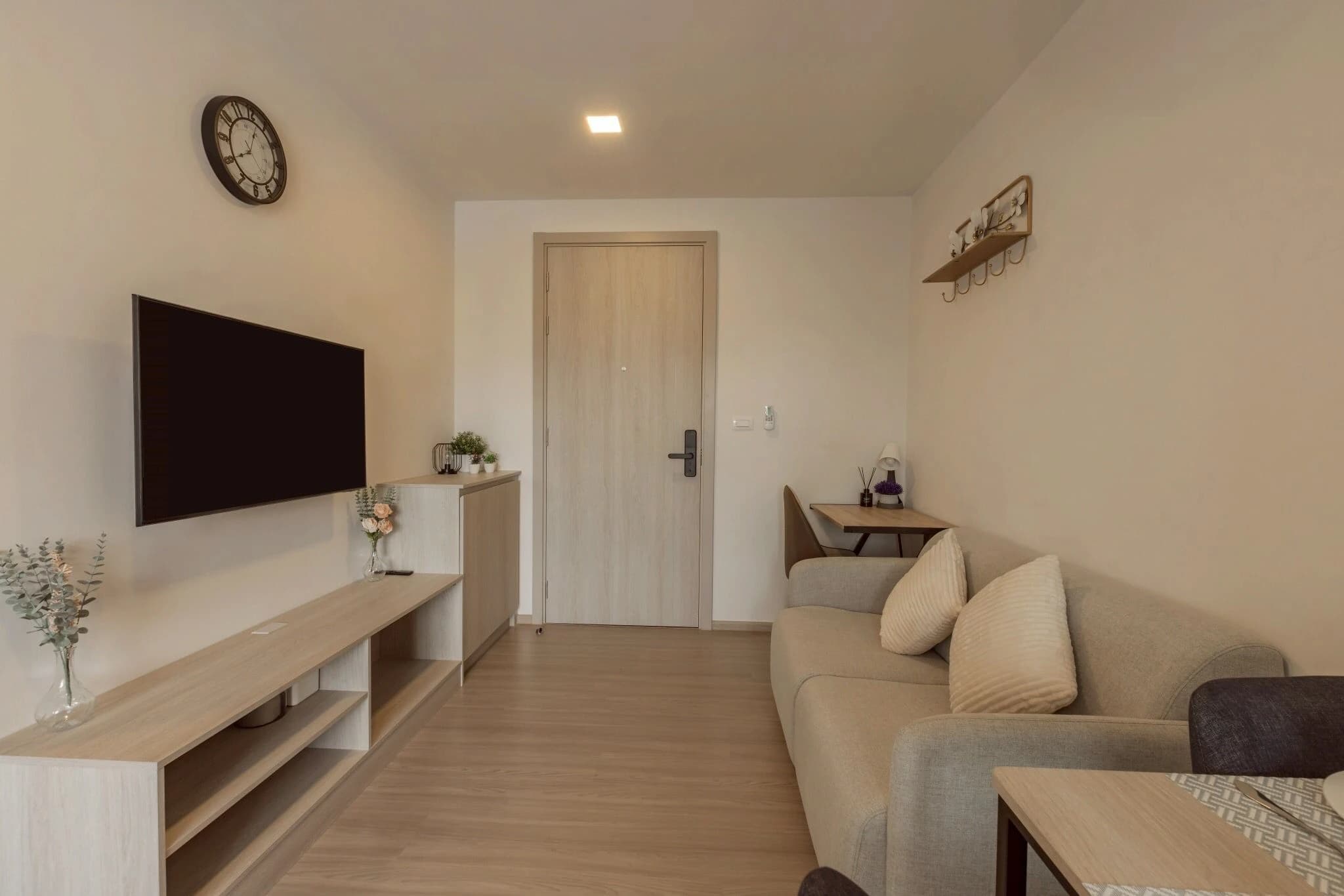 1 Bed Condo, Dcondo Reef