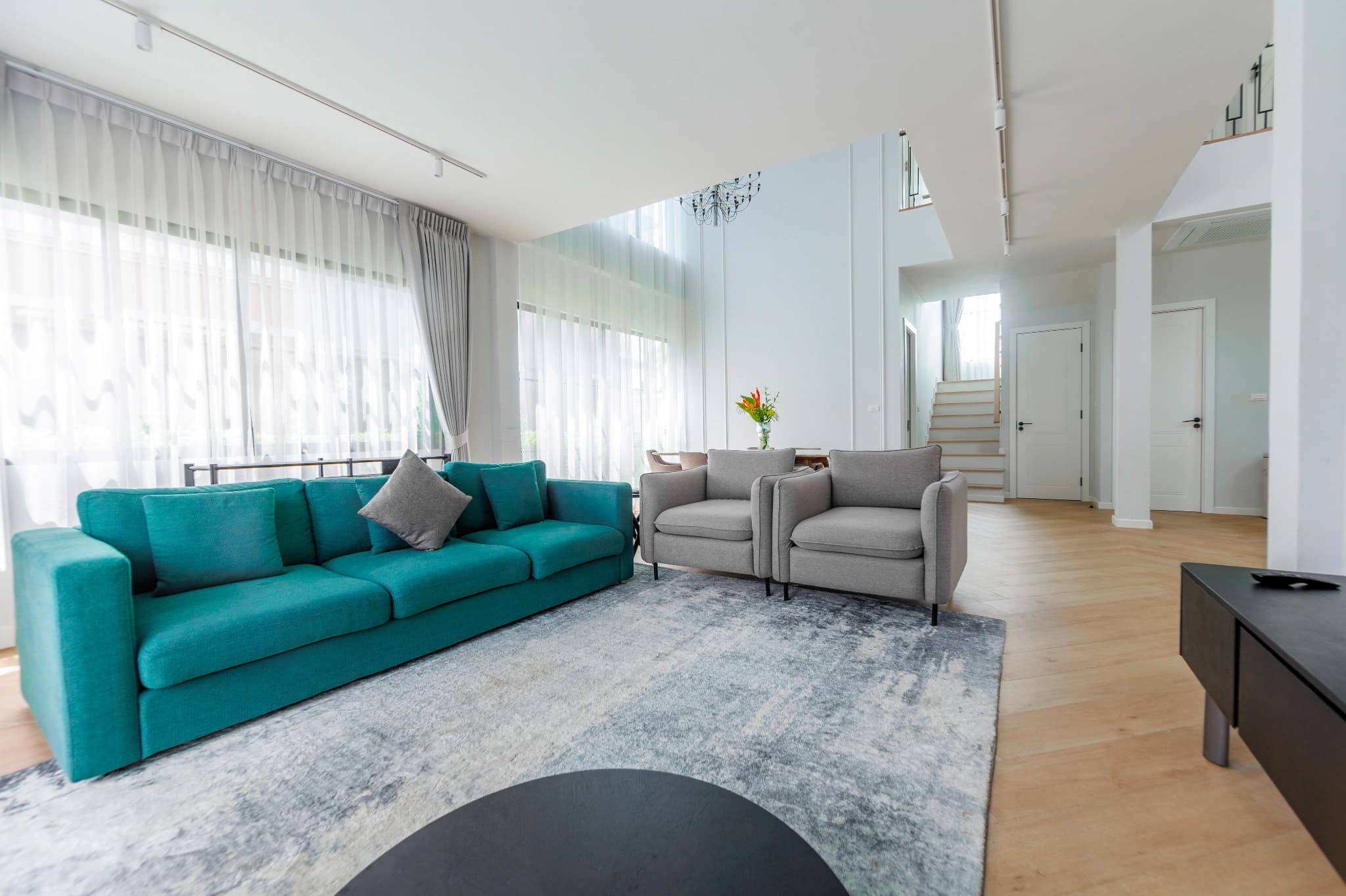 4 Beds Villa, Crown Estate Dulwich Road - photo 3