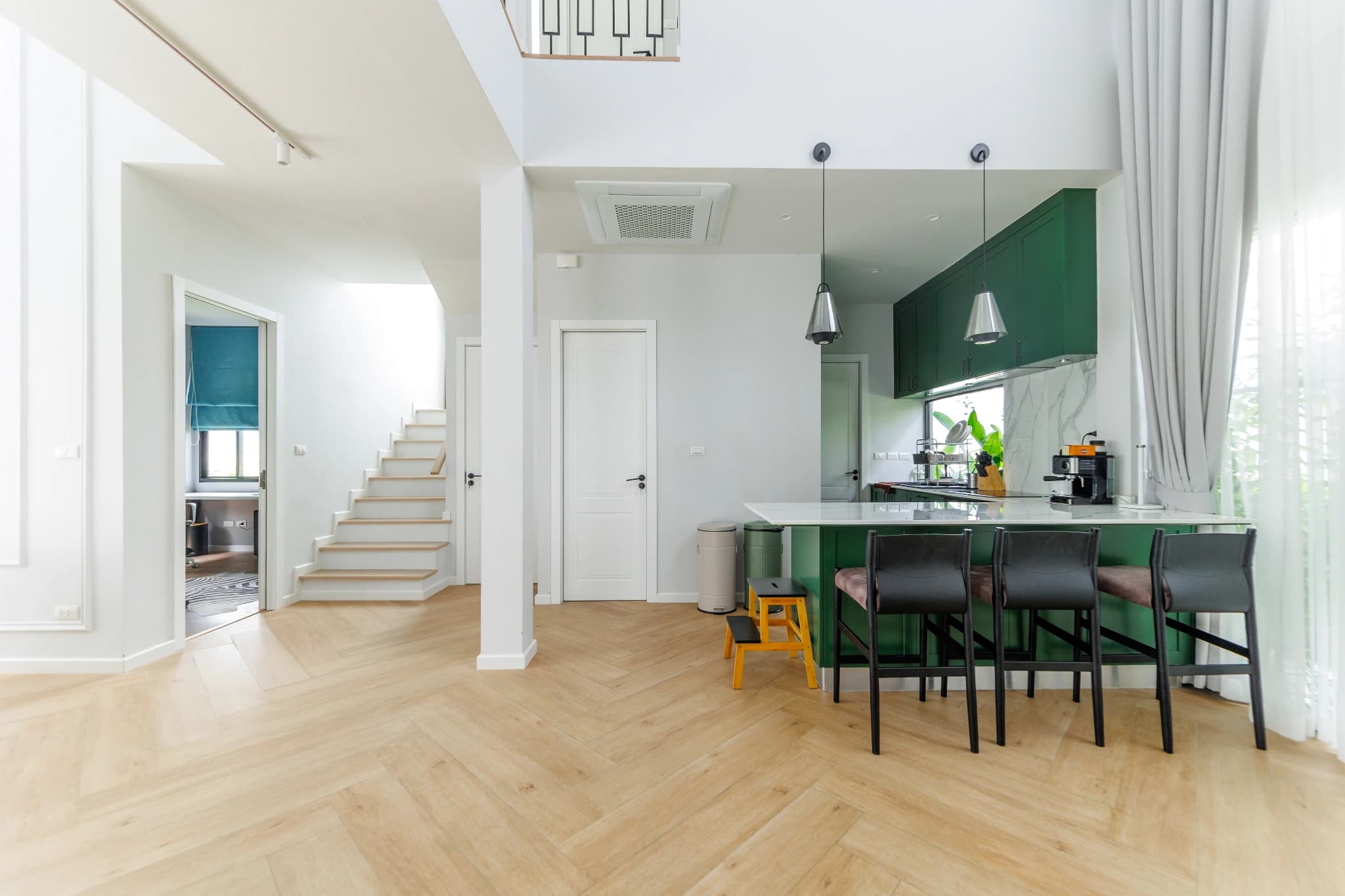 4 Beds Villa, Crown Estate Dulwich Road - photo 4