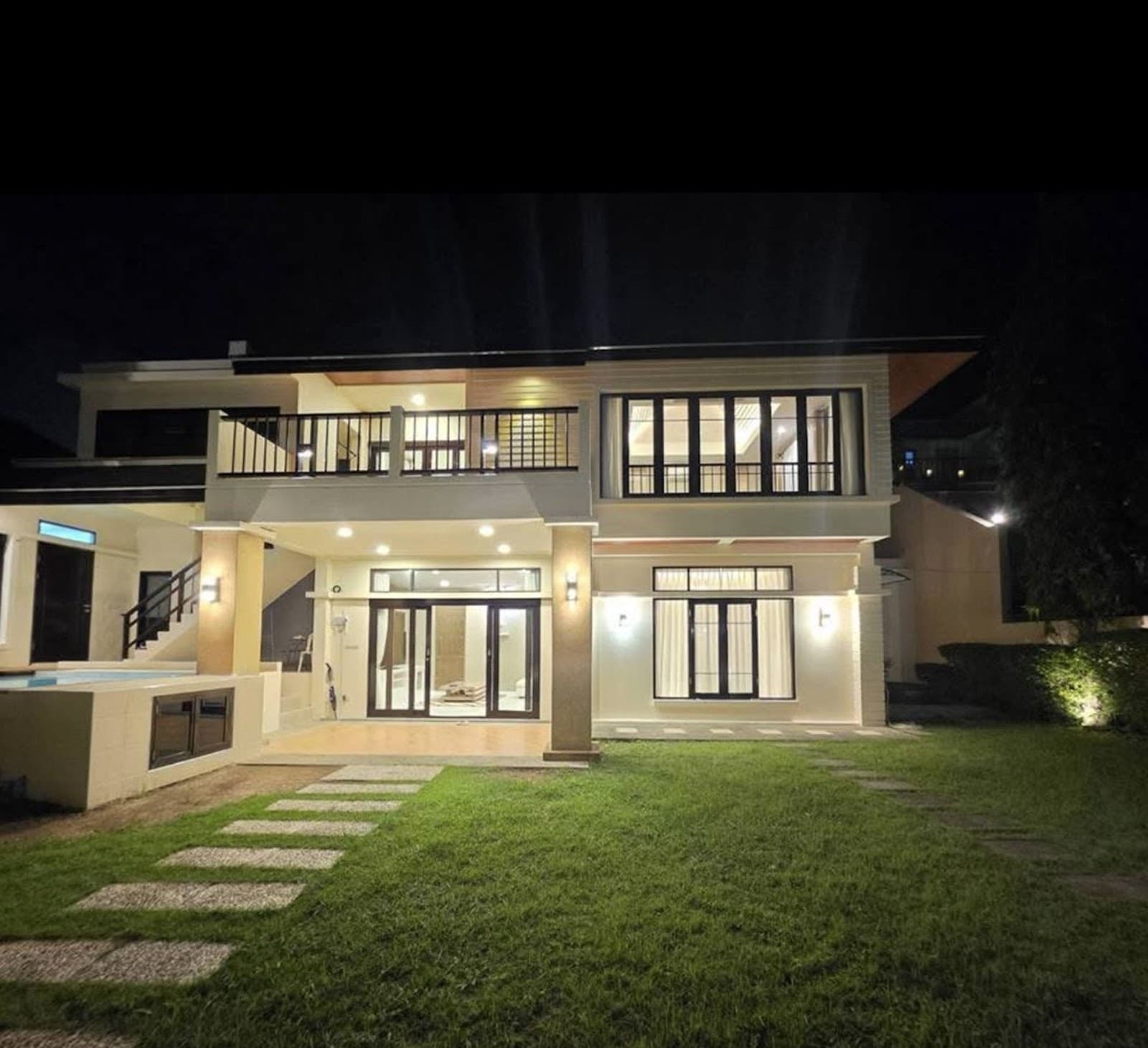 3 Beds Villa in Wichit