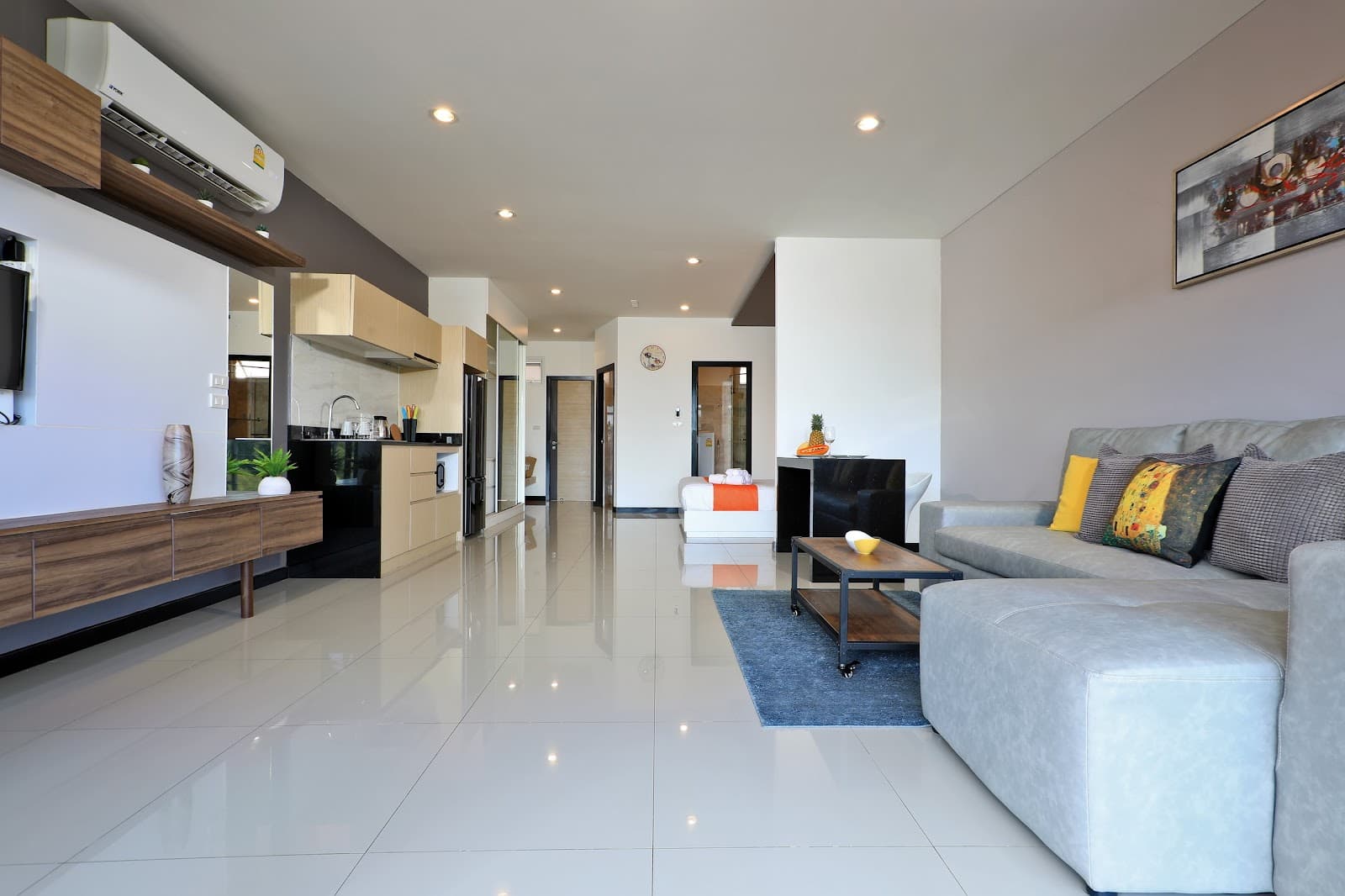 1 Bed Condo, Nai Harn Beach Condo - photo 4