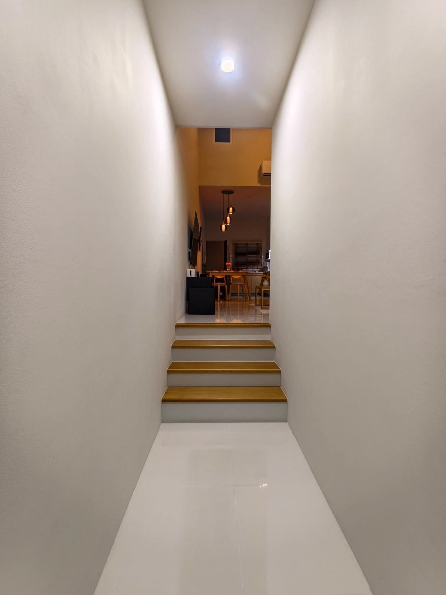 2 bedroom townhouse for rent Modern Life Si Sunthon - photo 4