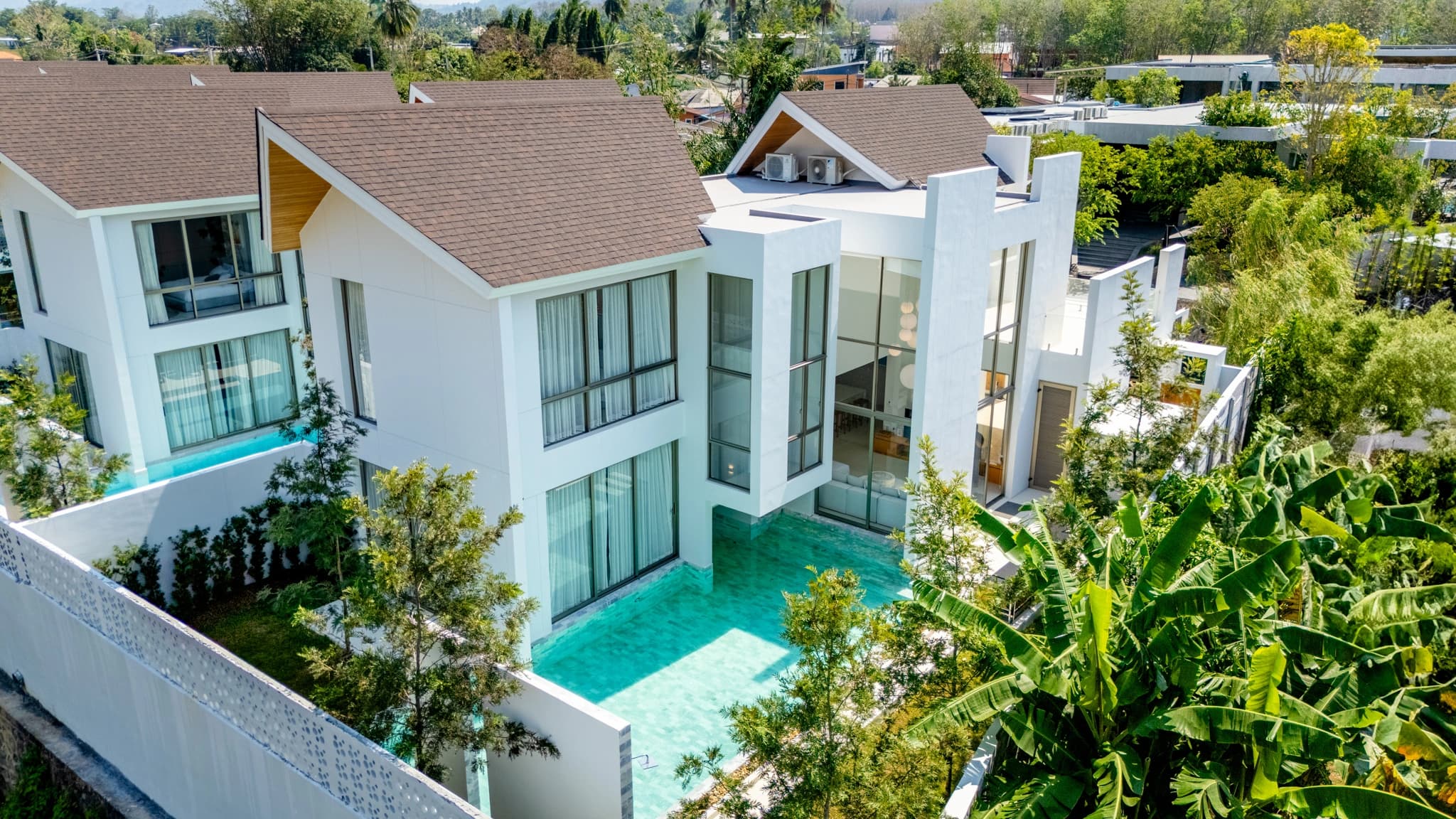 3 bedroom villa for rent LuxPride by Wallaya Villas